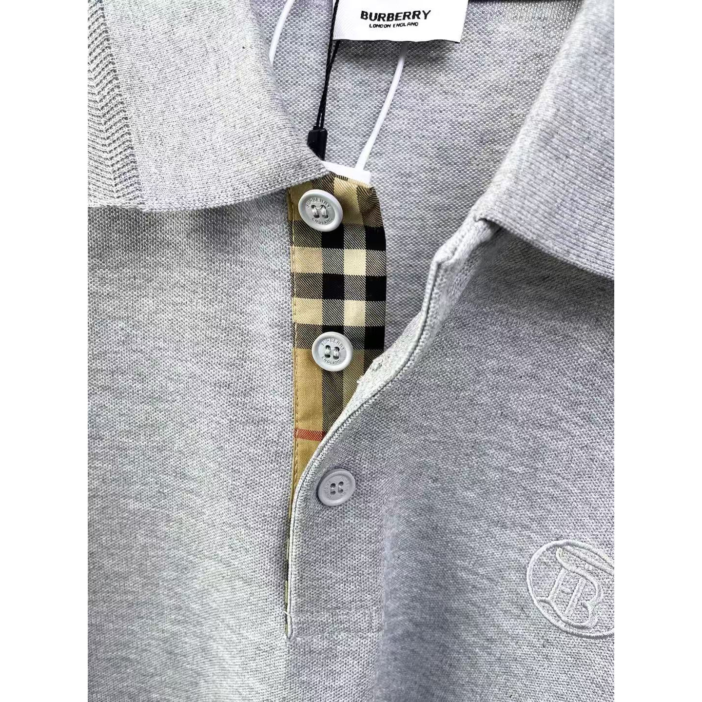 <p>BURBERRY 长袖Polo衫(灰)</p>