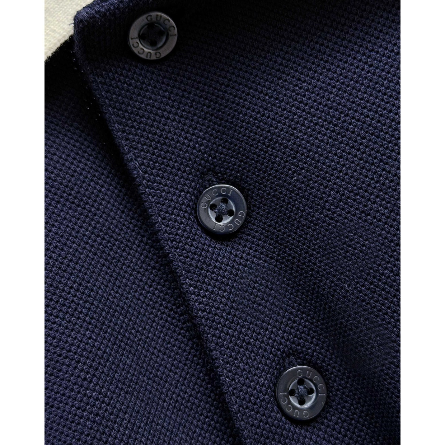 <p>GUCCI 短袖翻领polo衫(藏青)</p>