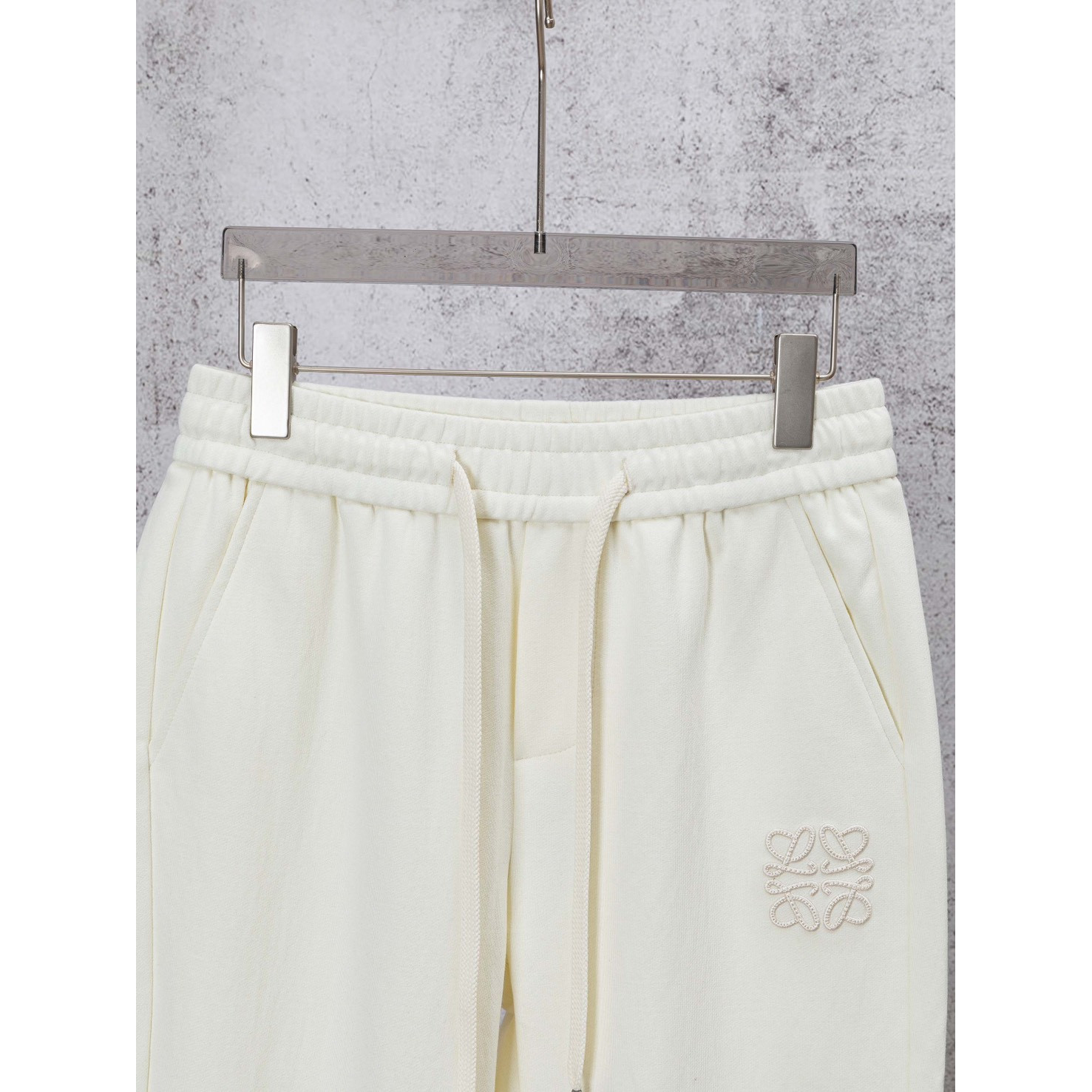 <p>LOEWE 直筒休閒褲(卡其)</p>