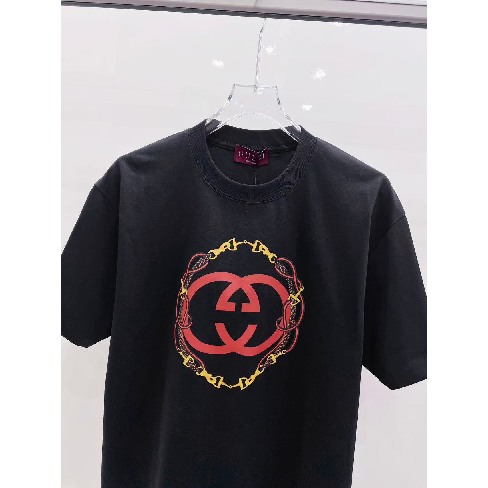 <p>Gucci 纯棉短袖T恤(黑)</p>