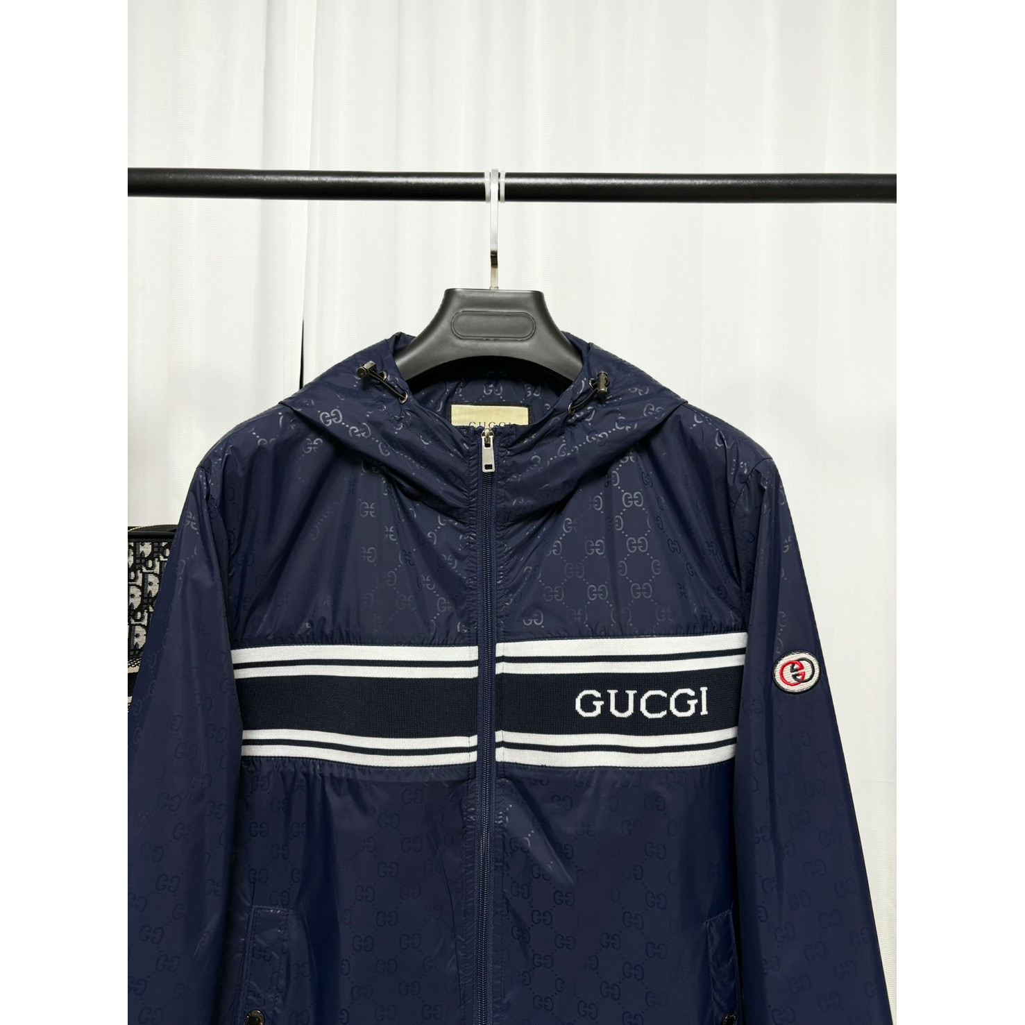 <p>Gucci 夹克外套</p>