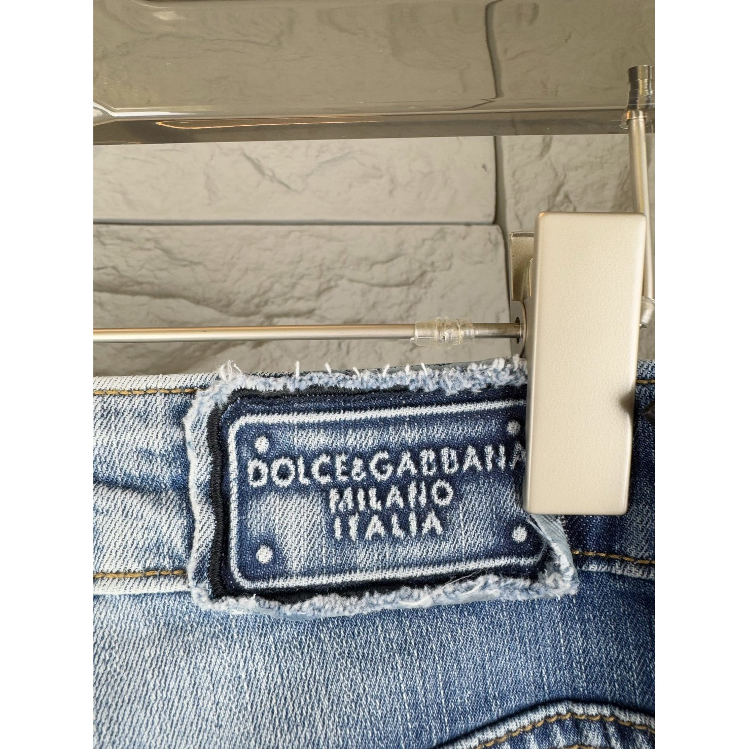 <p>D&amp;G 时尚牛仔褲</p>