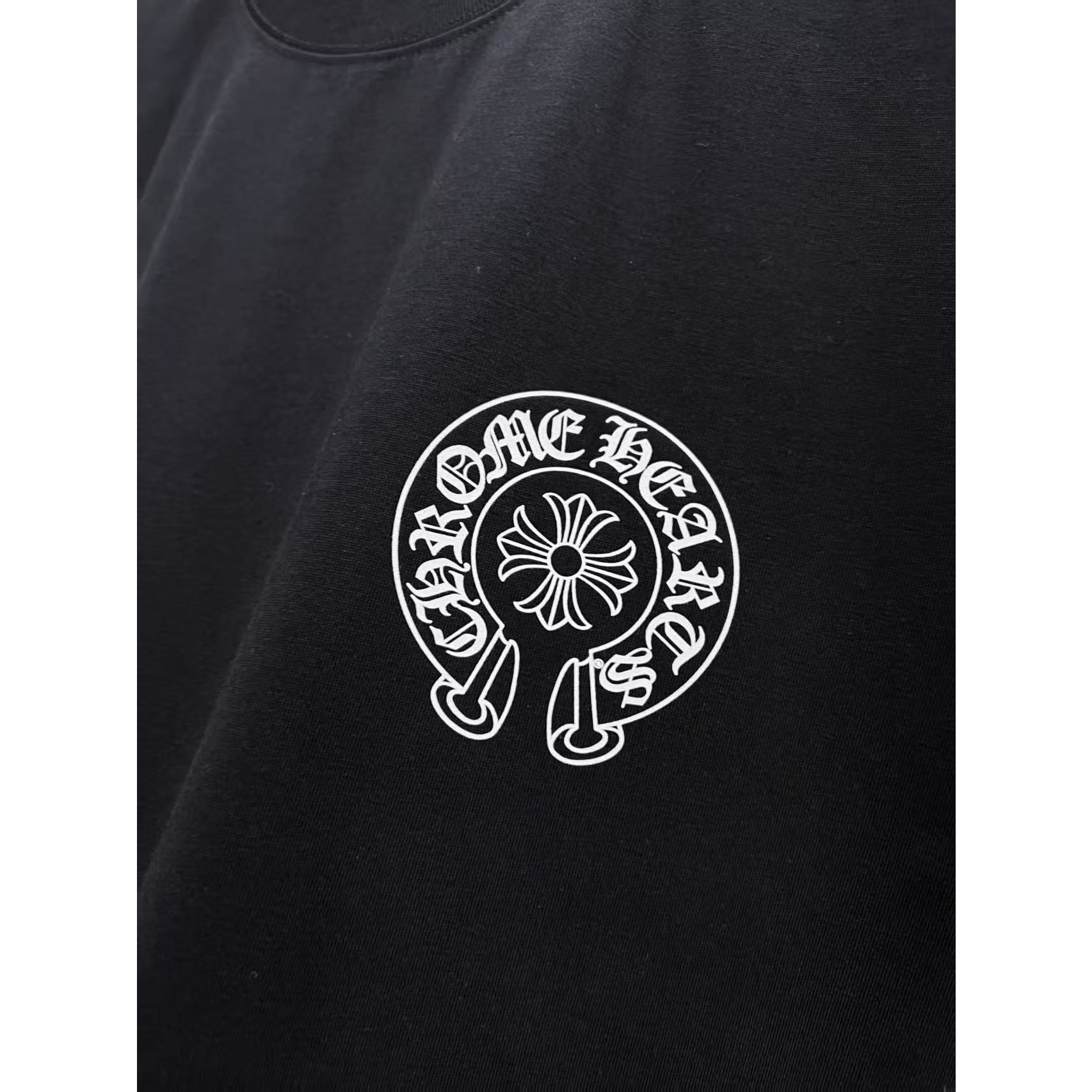 <p>CHROME HEARTS 短袖圆领T恤(黑)</p>