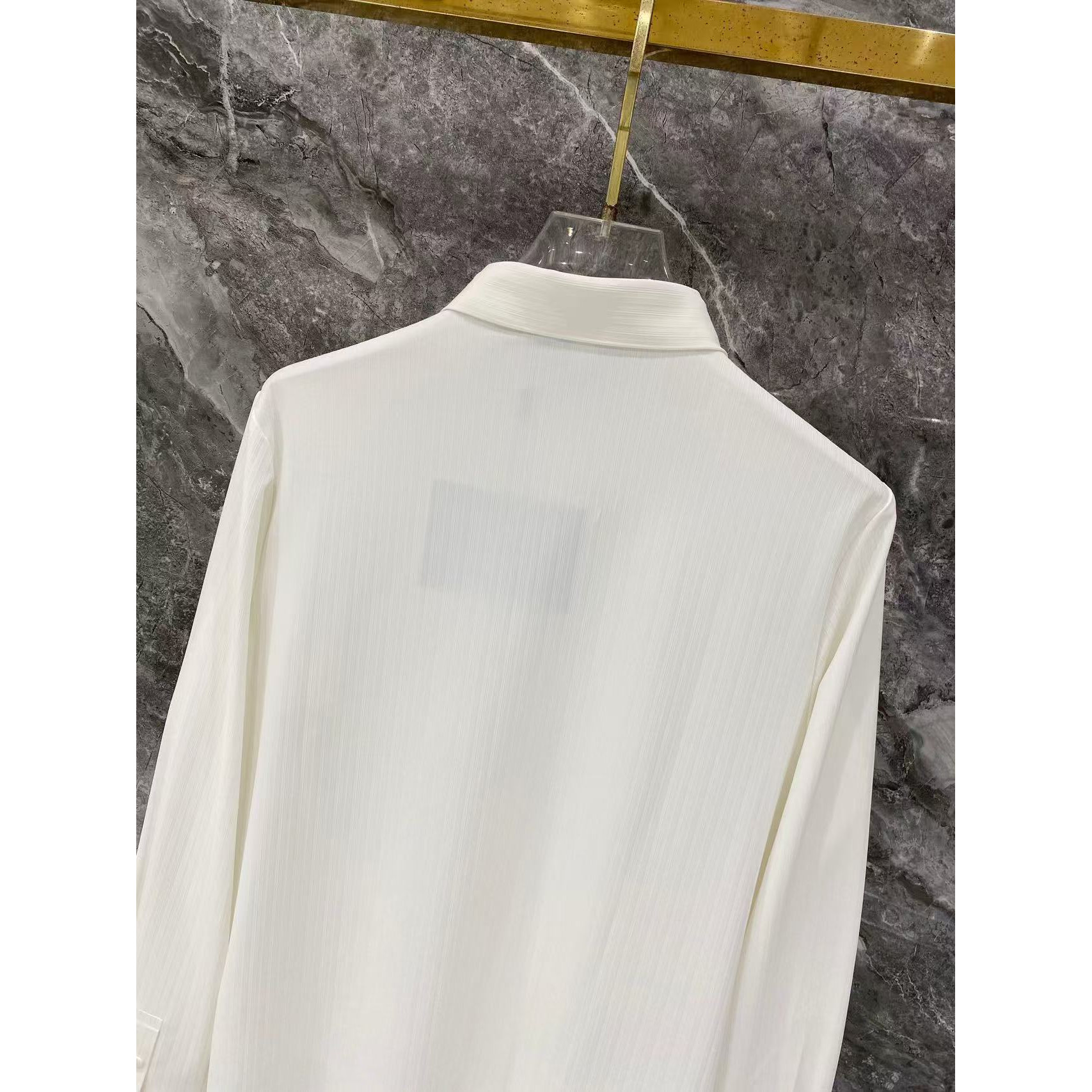 <p>Prada 秋冬长袖Polo(783004)</p>