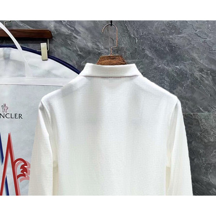<p>MONCLER 立体徽标翻领长袖Polo衫(白)</p>