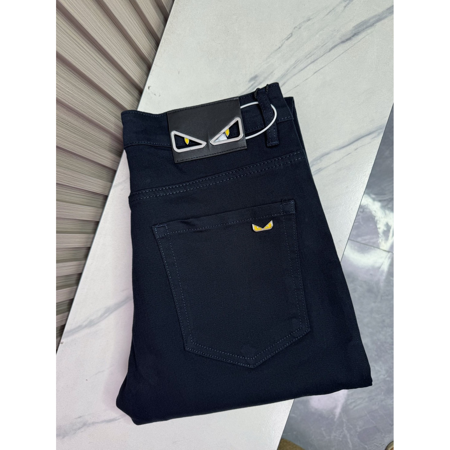 <p>FENDI 休閒牛仔褲</p>