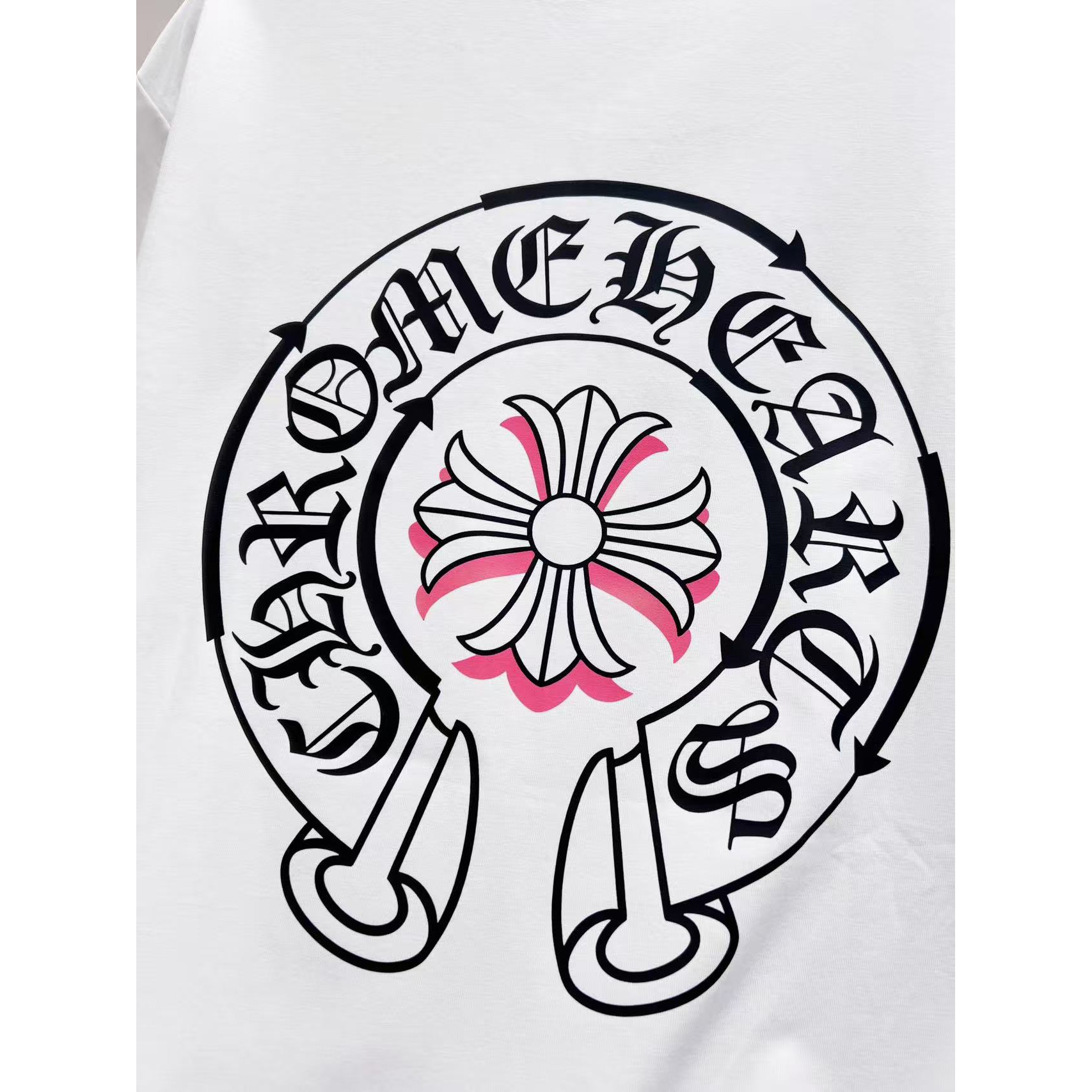 <p>CHROME HEARTS 个性印花标识短袖t恤(白)</p>