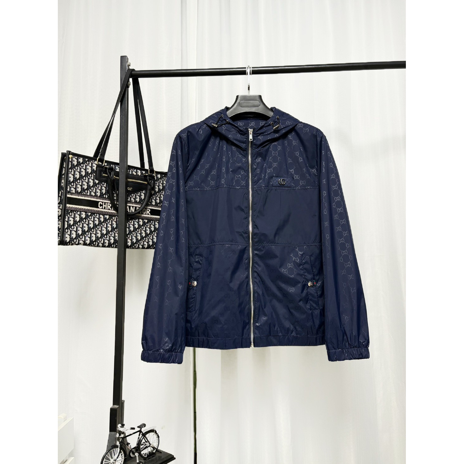 <p>Gucci 夹克外套</p>