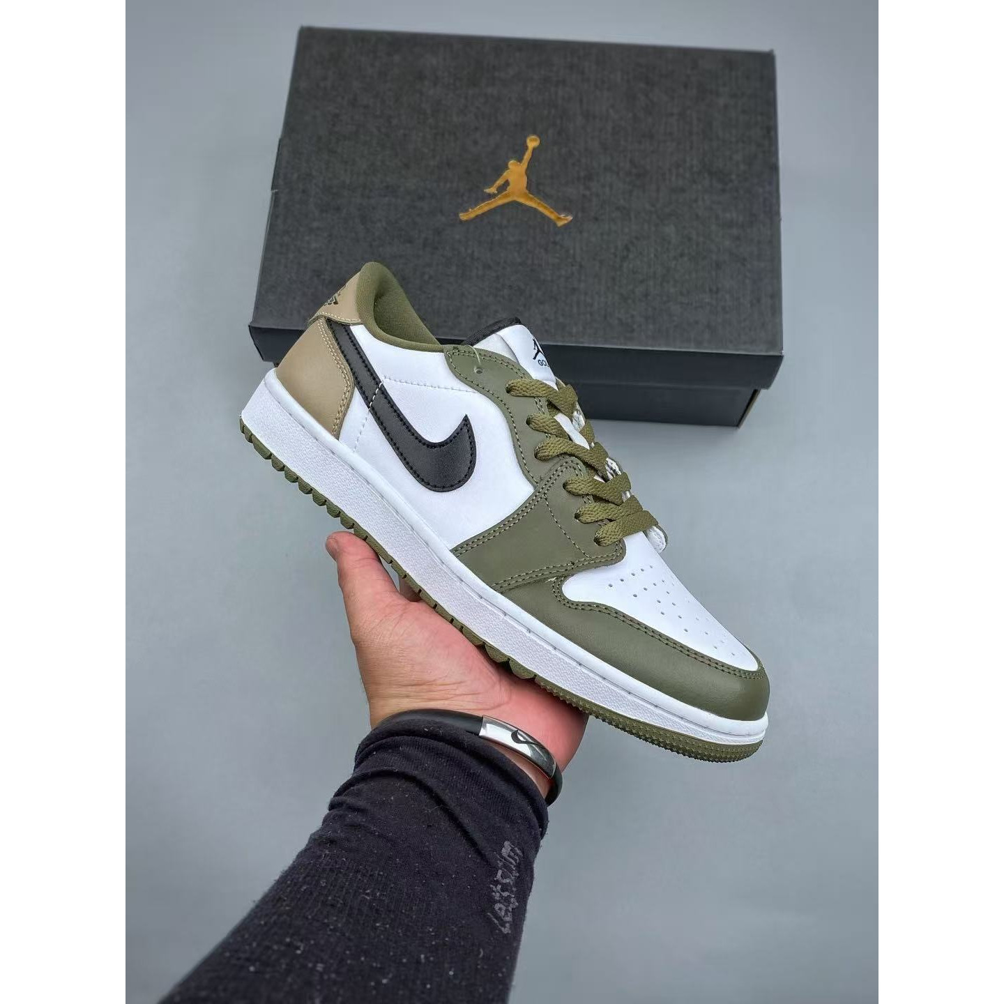 <p>Nike Air Jordan 1 Low (墨綠)</p>