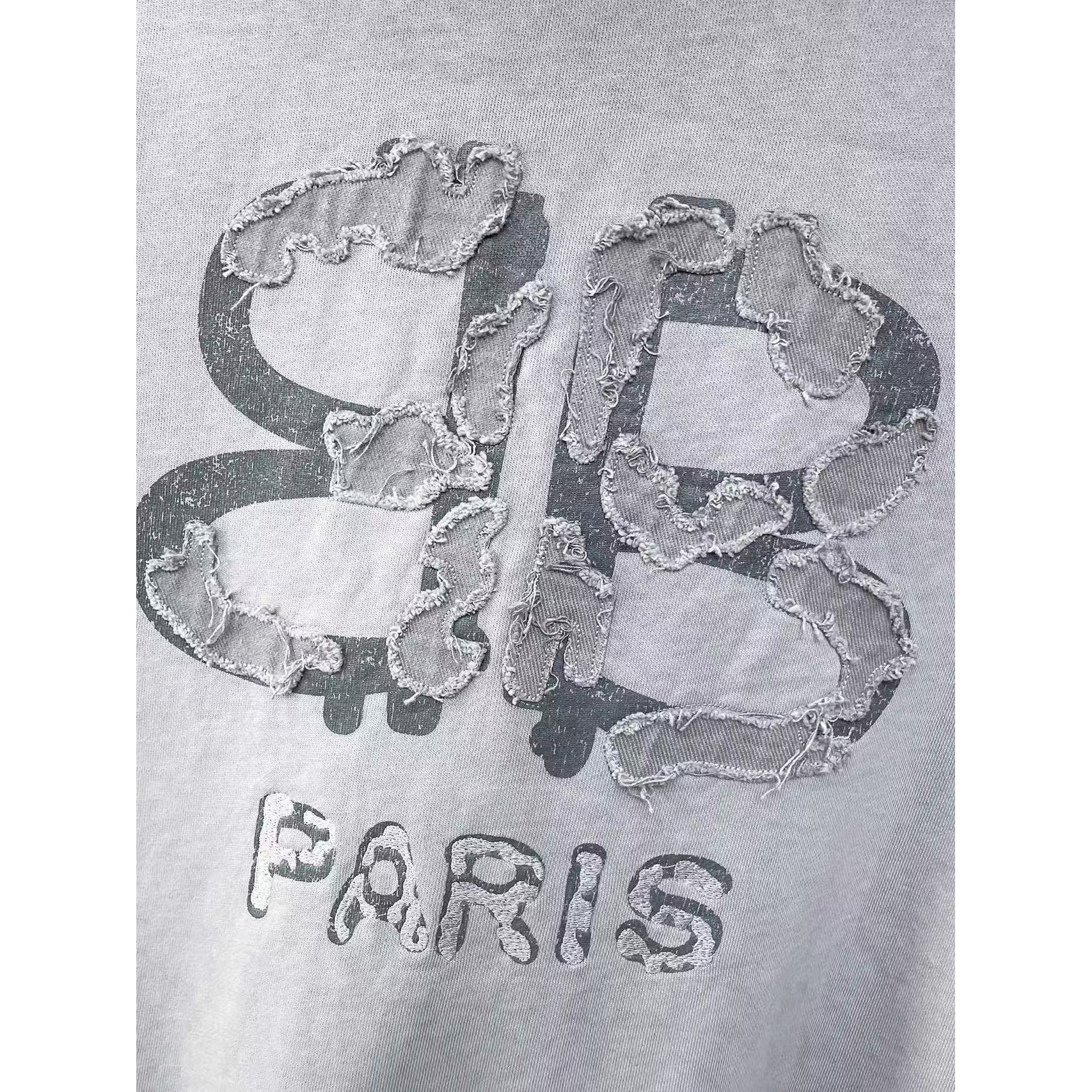 <p>Balenciaga 圓領長袖T恤(洗水灰)</p>
