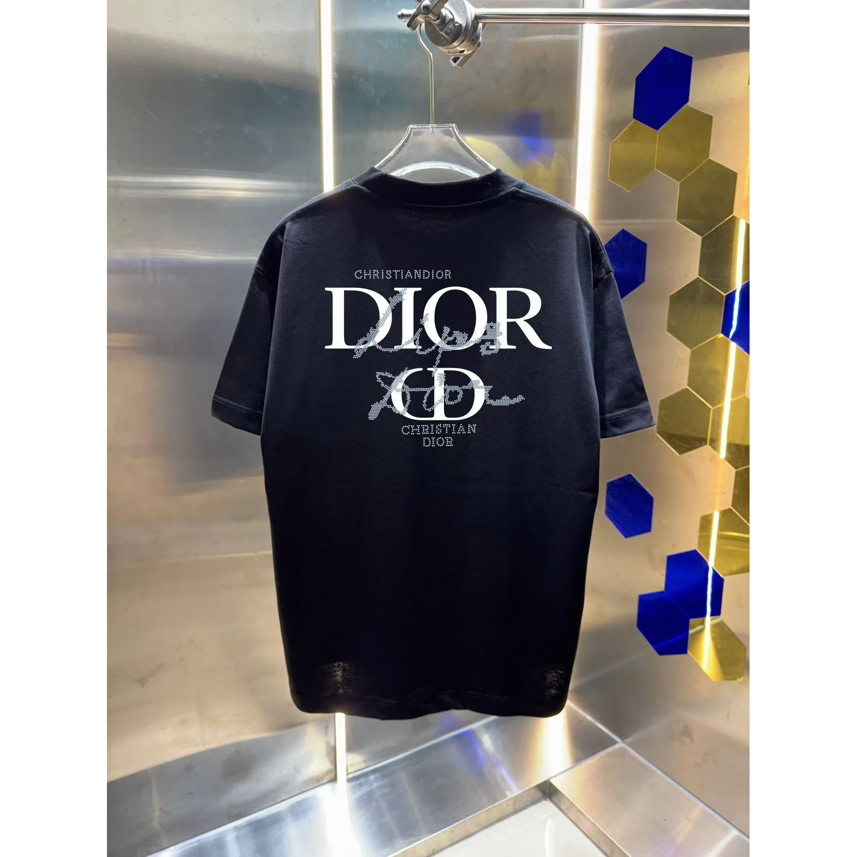 <p>DIOR 圆领短袖T恤(黑)</p>