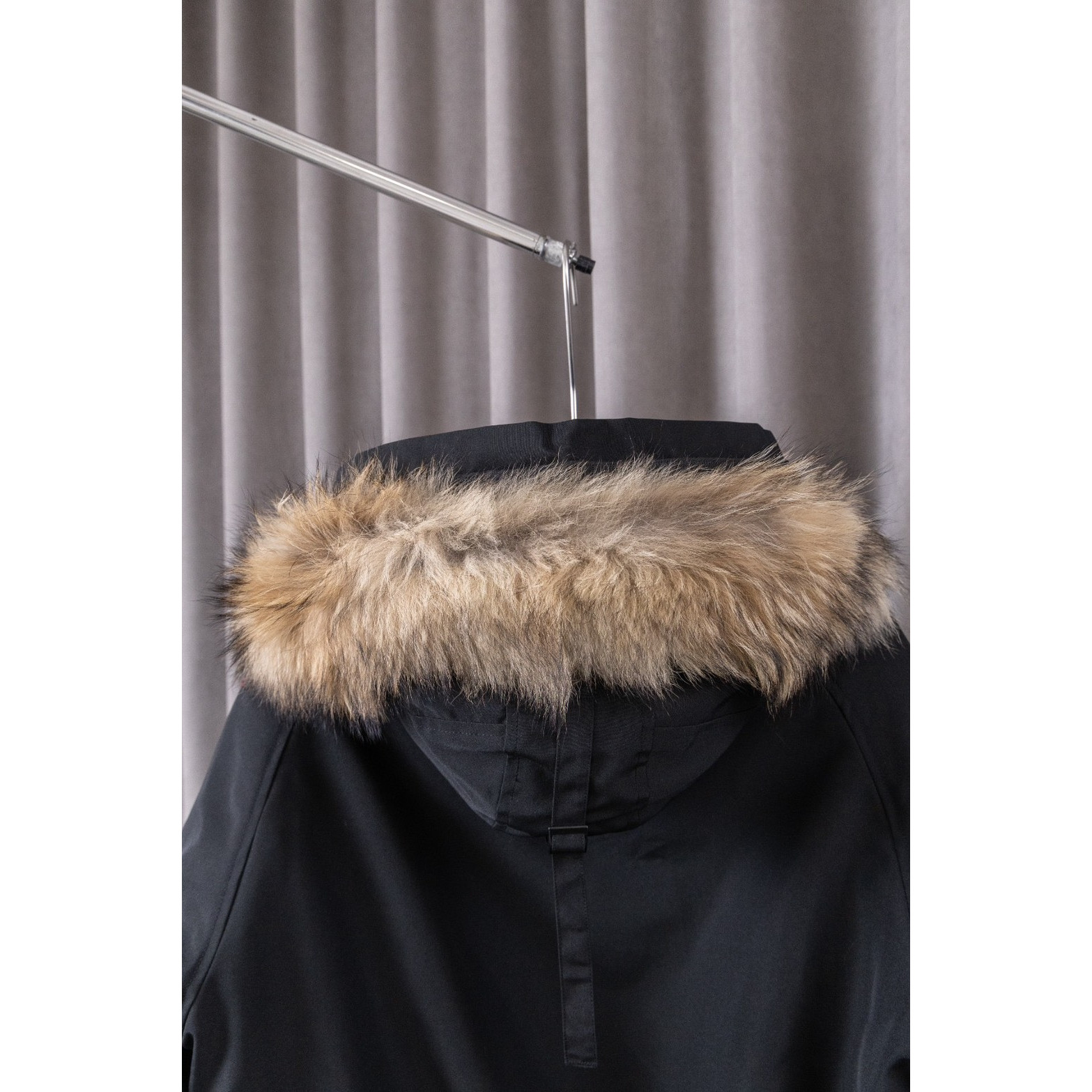 <p>Canada Goose 01款 Chilliwack Bomber 飞行员羽绒服(黑色)</p>
