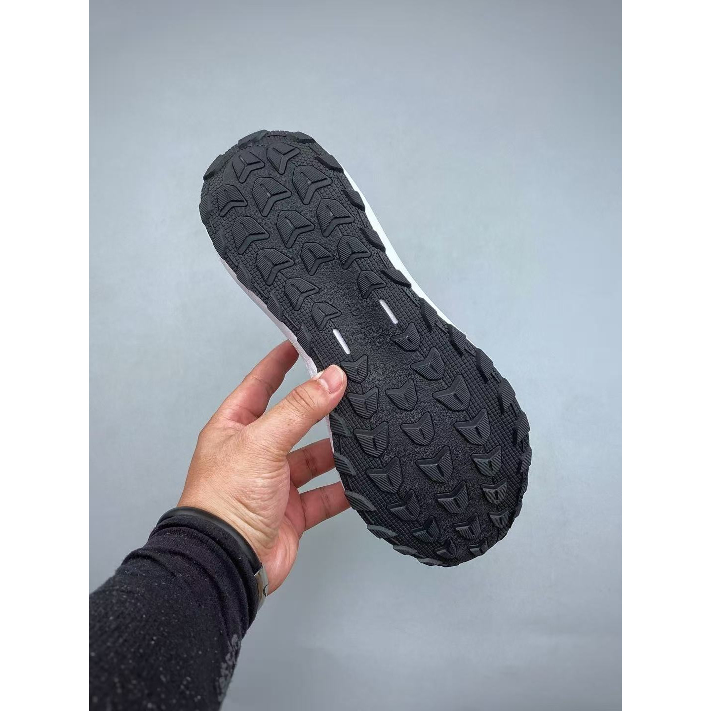 <p>Adidas Runfalcon 6 ATR M 运动轻盈跑鞋(黑)&nbsp;</p>