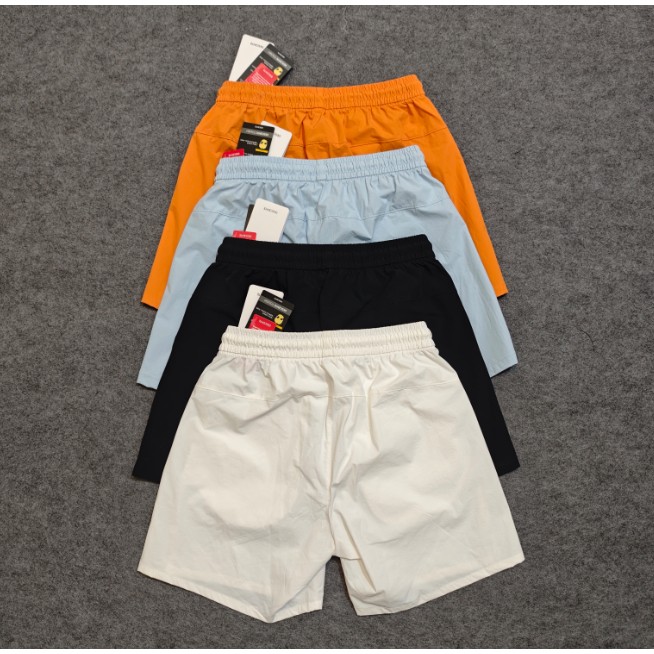 <p>DESCENTE 韓版運動速乾短褲</p>