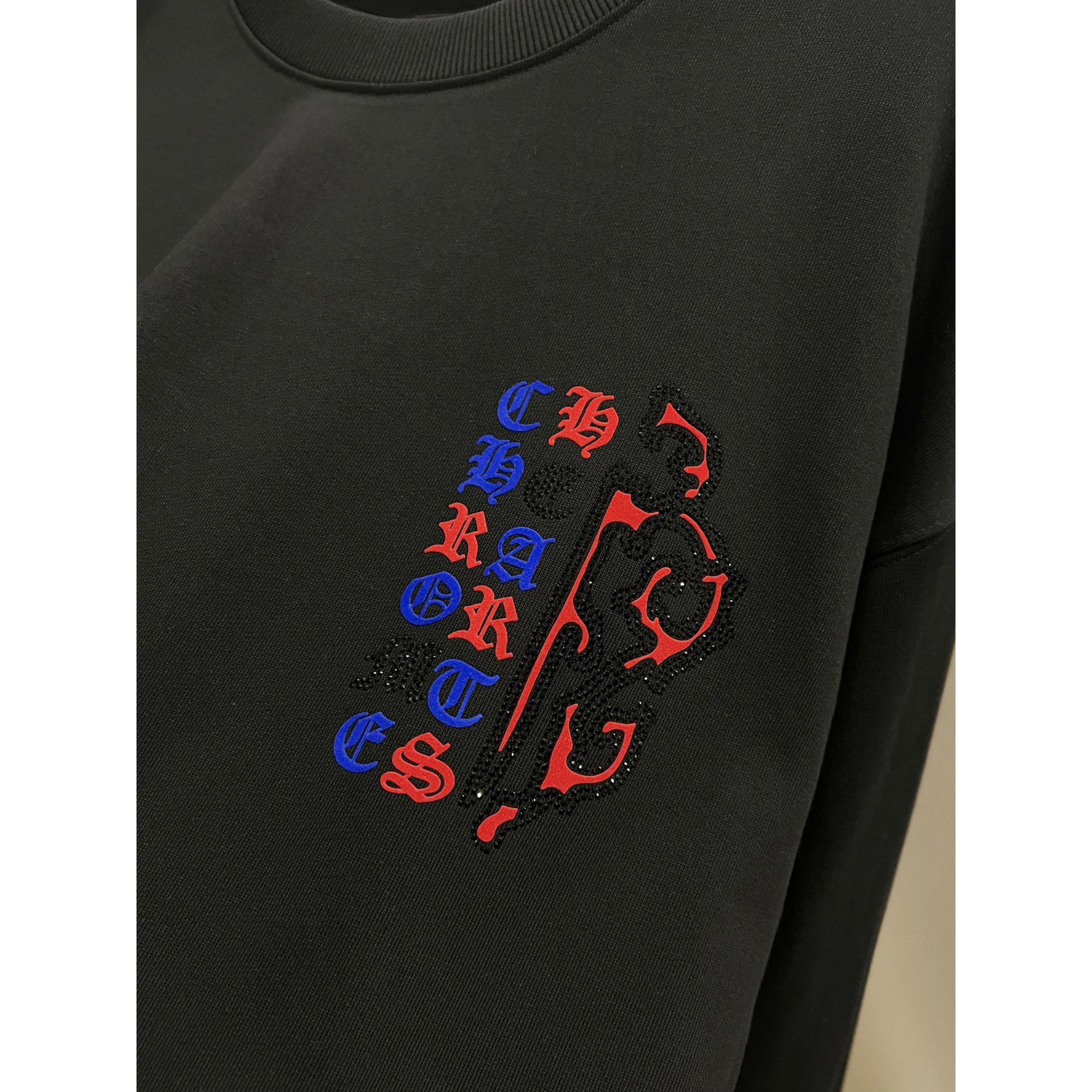 <p>CHROME HEARTS 圆领长袖卫衣(白)</p>