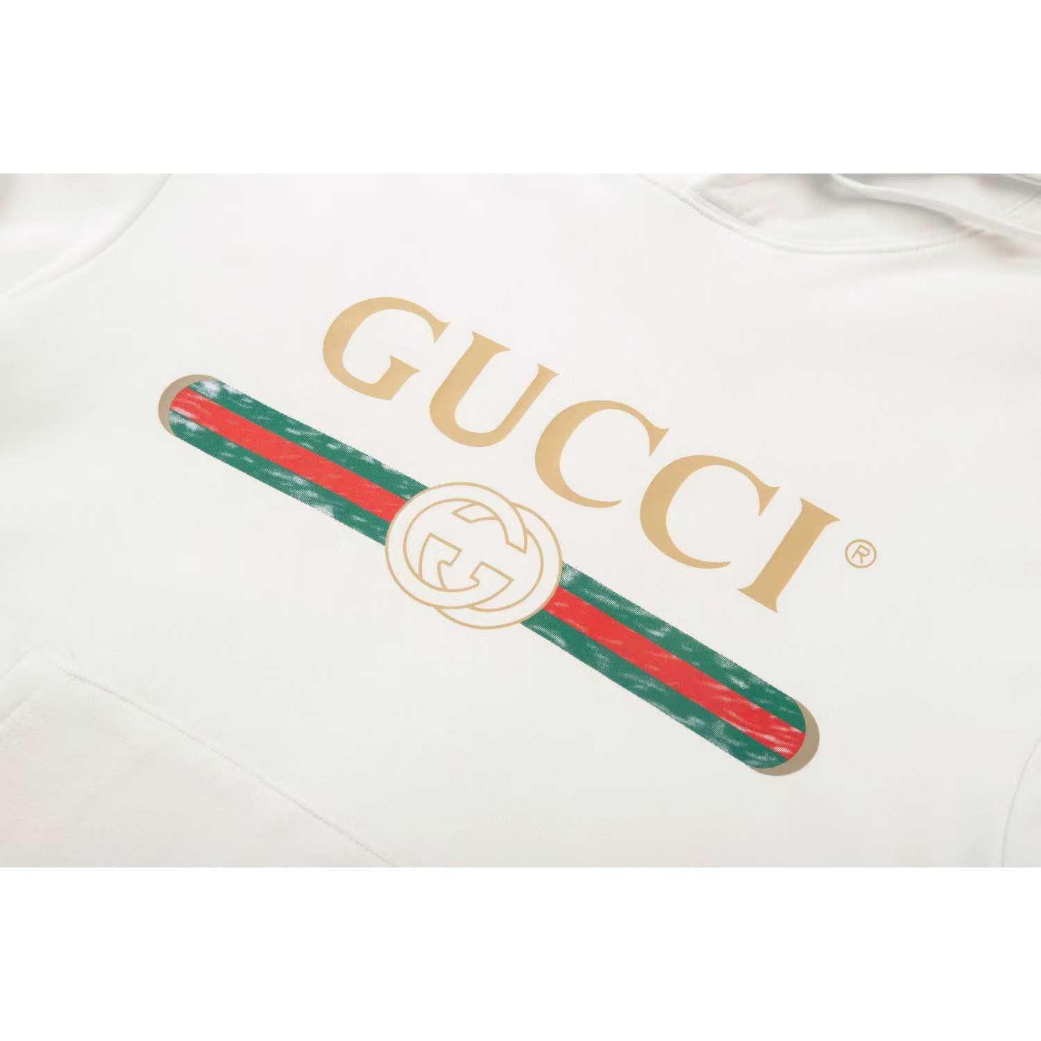 <p>Gucci logo印花连帽卫衣(杏)</p>