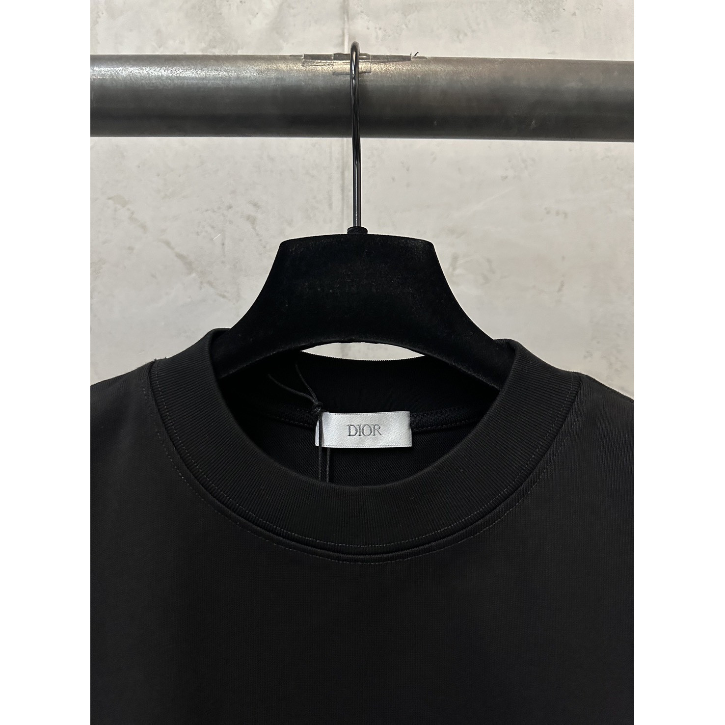 <p>Dior logo印花短袖T恤(黑)</p>