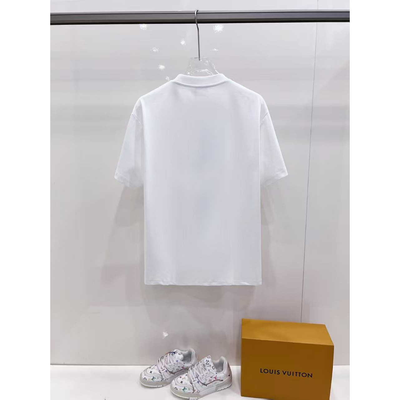 <p>BURBERRY 短袖圆领T恤(白)</p>