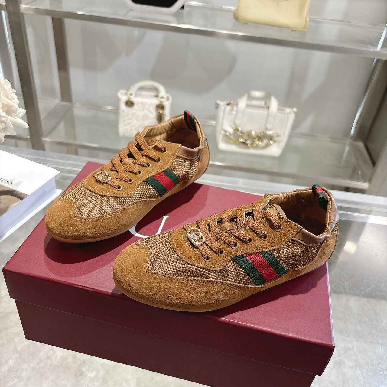 <p>GUCCI 橡筋鞋(棕)</p>