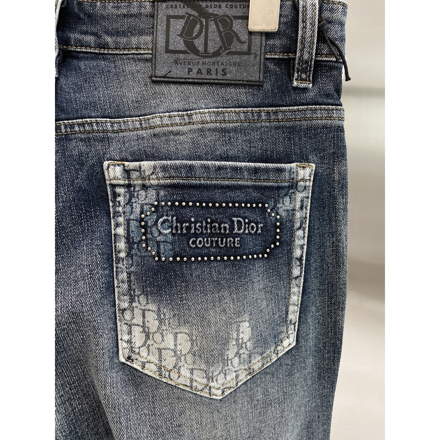 <p>DIOR 休闲牛仔裤</p>
