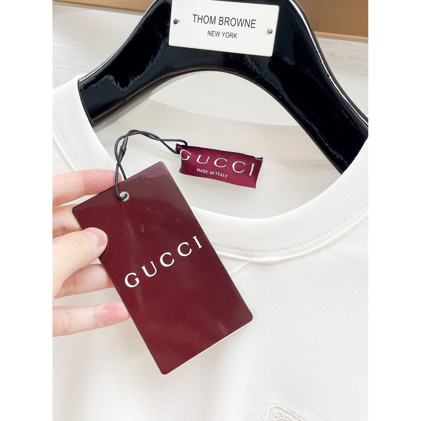<p>GUCCI 长袖T恤(白)</p>
