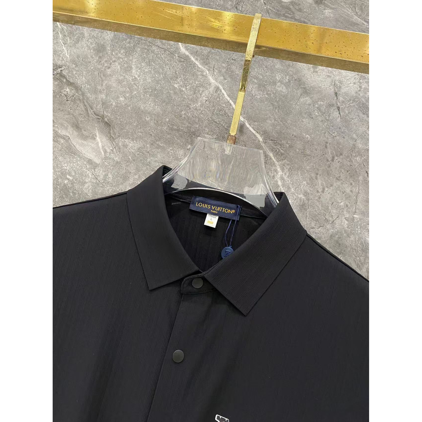 <p>LV 秋冬长袖Polo(782987)</p>