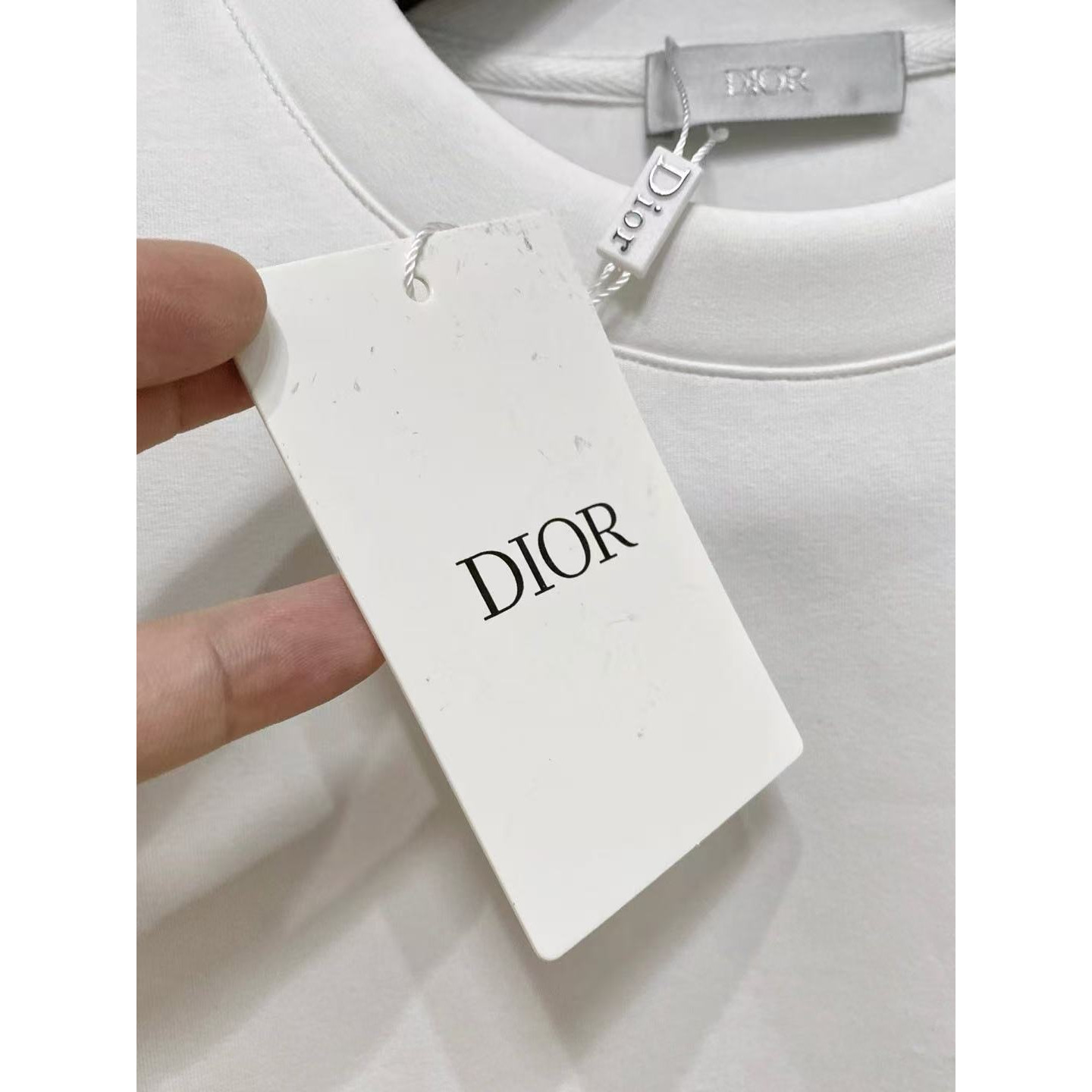 <p>DIOR 太空棉卫衣(白)</p>