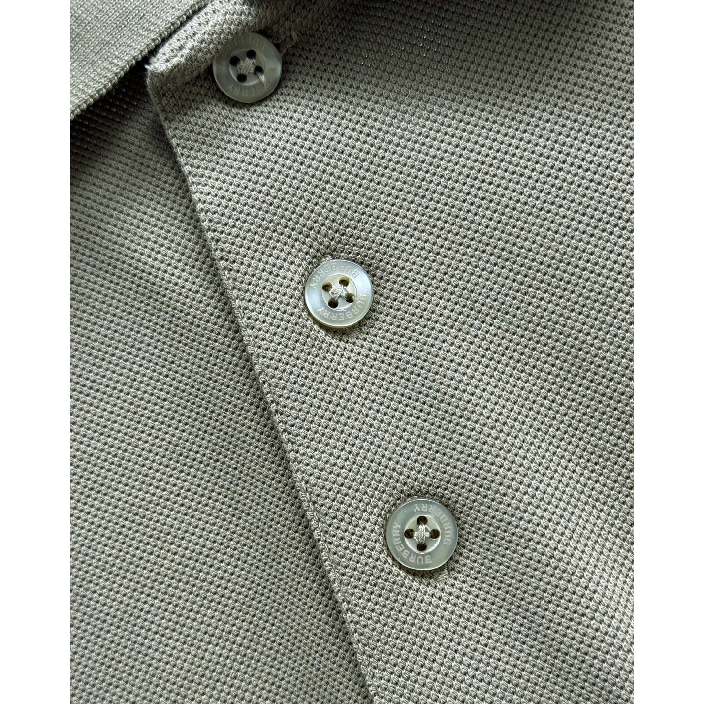 <p>BURBERRY 短袖翻领polo衫(綠)</p>