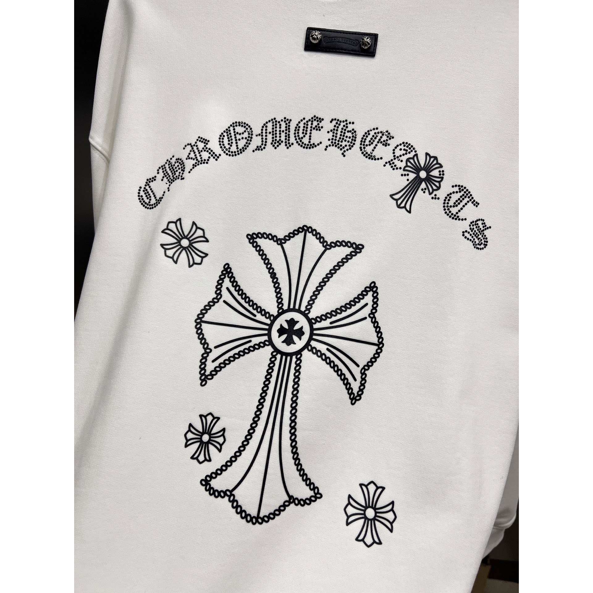<p>CHROME HEARTS 圆领长袖卫衣(白)</p>