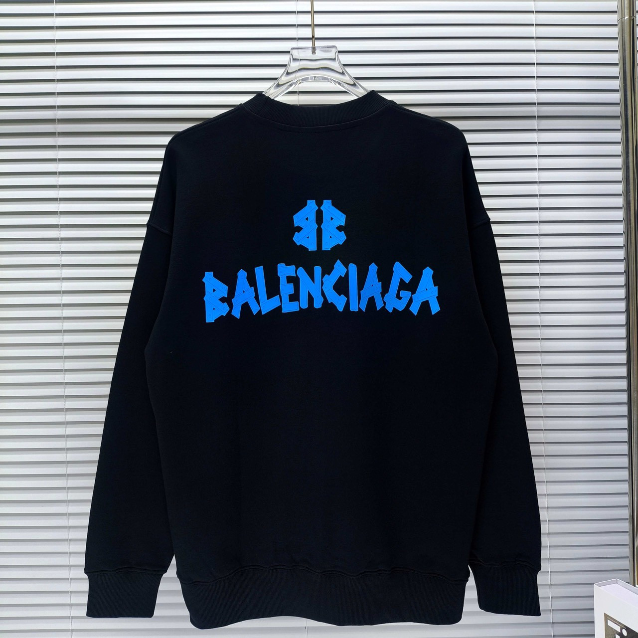 <p>Balenciaga 圆领长袖卫衣(黑)</p>