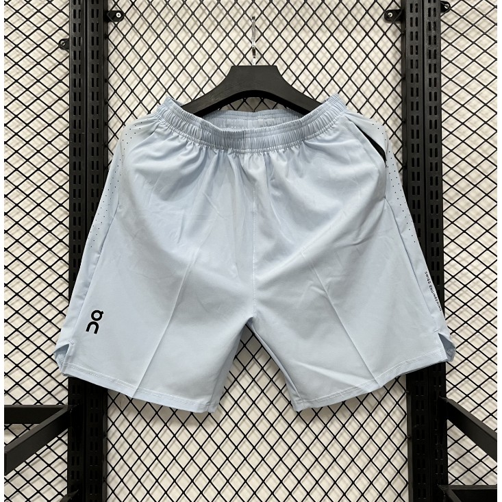<p>On 昂跑運動速乾短褲(藍)</p>
