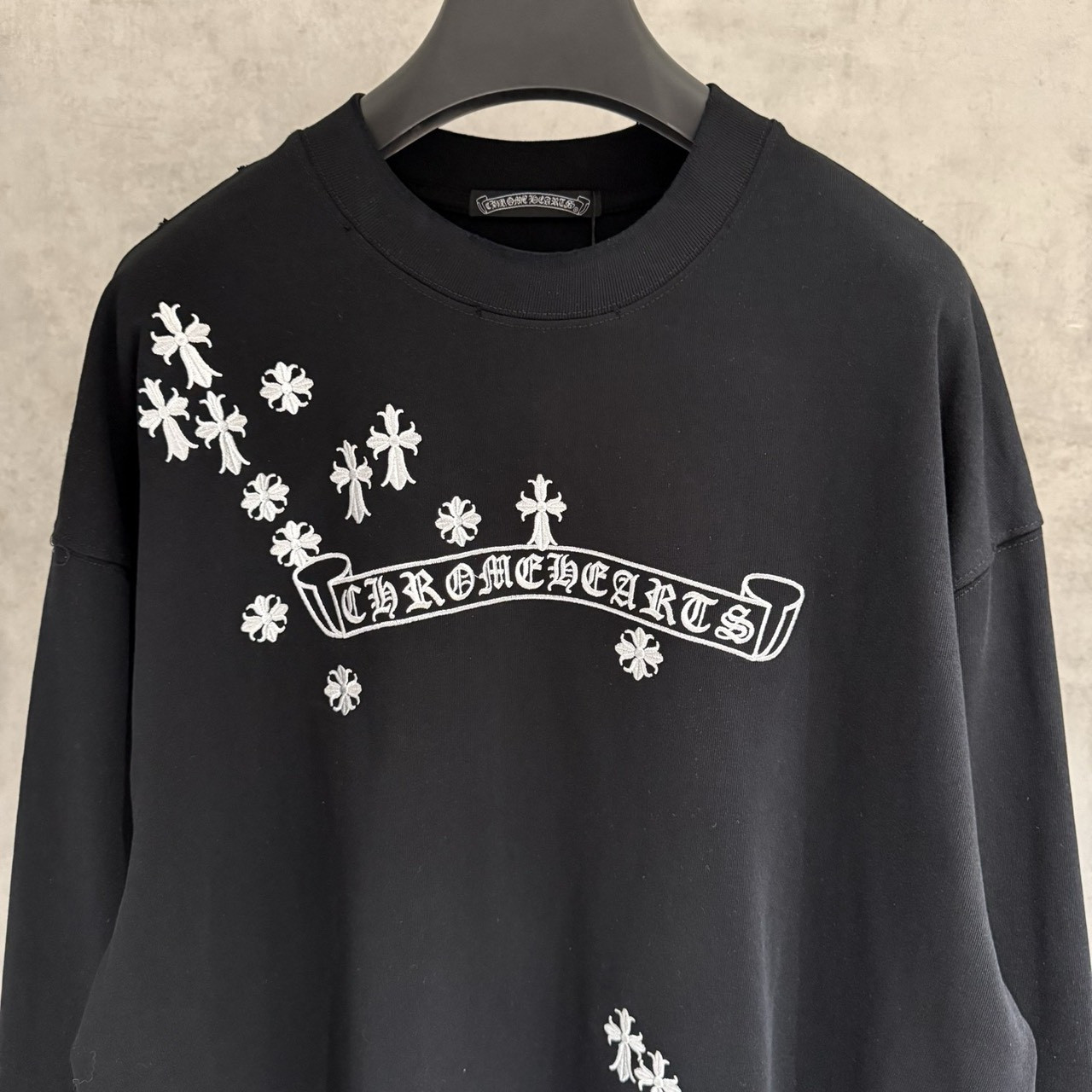 <p>CHROME HEARTS 长袖T恤(黑B23)</p>