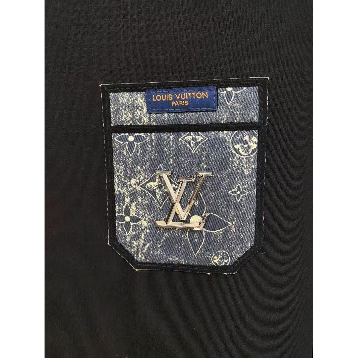 <p>LV 太空棉卫衣(黑)</p>