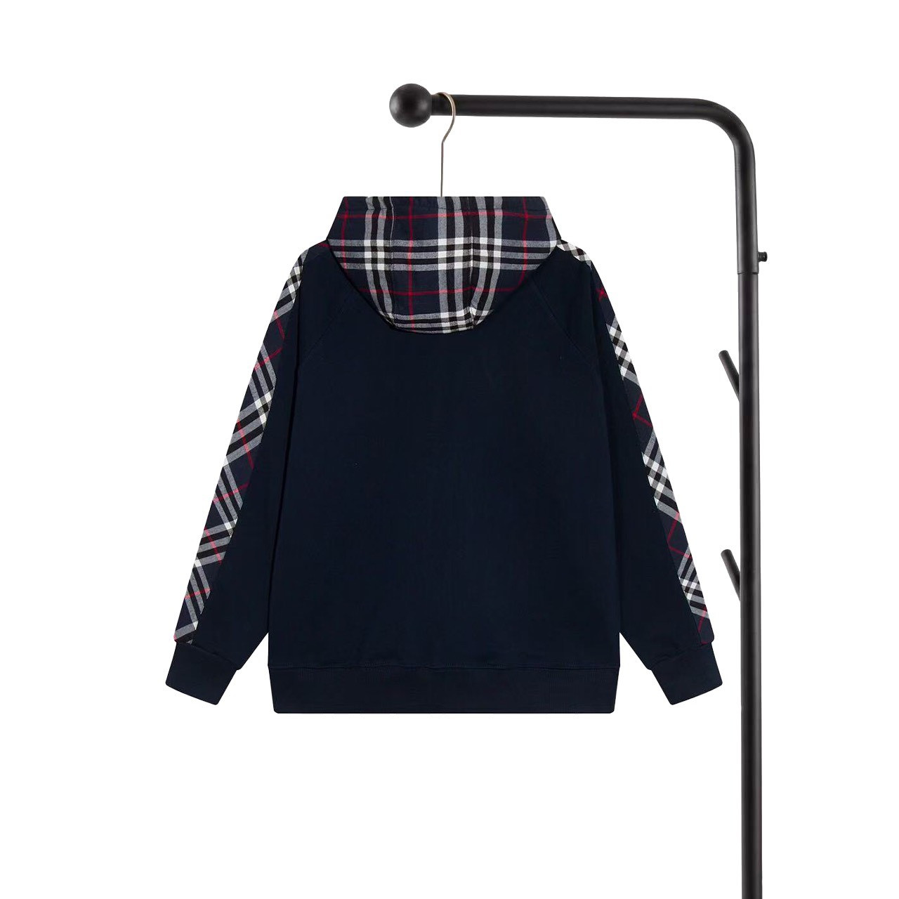 <p>Burberry B字母logo绣花连帽开衫卫衣(藏蓝)</p>