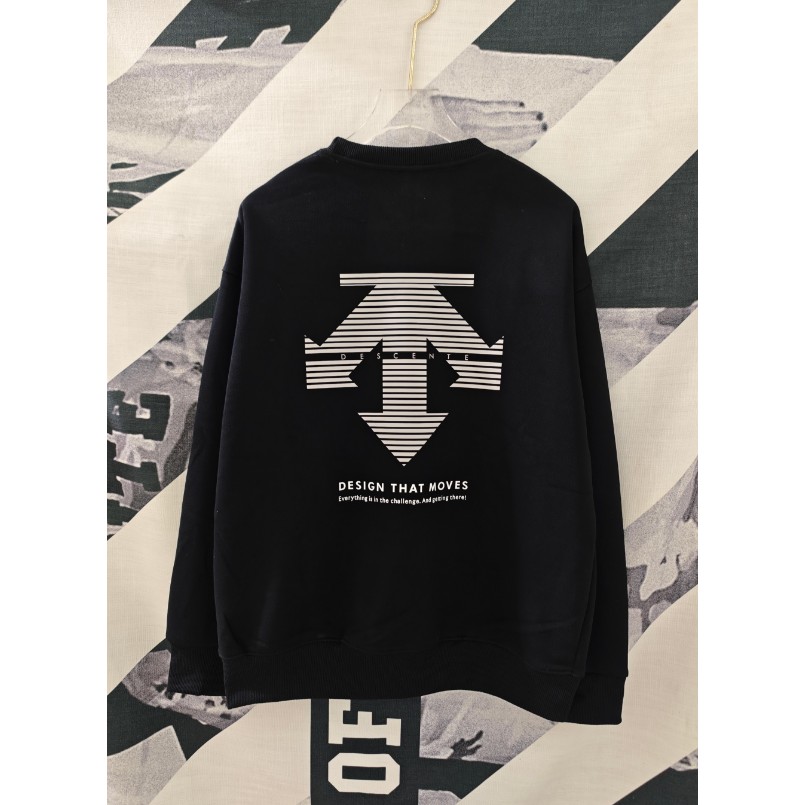 <p>DESCENTE 經典款棉 T (多色可選)</p>
