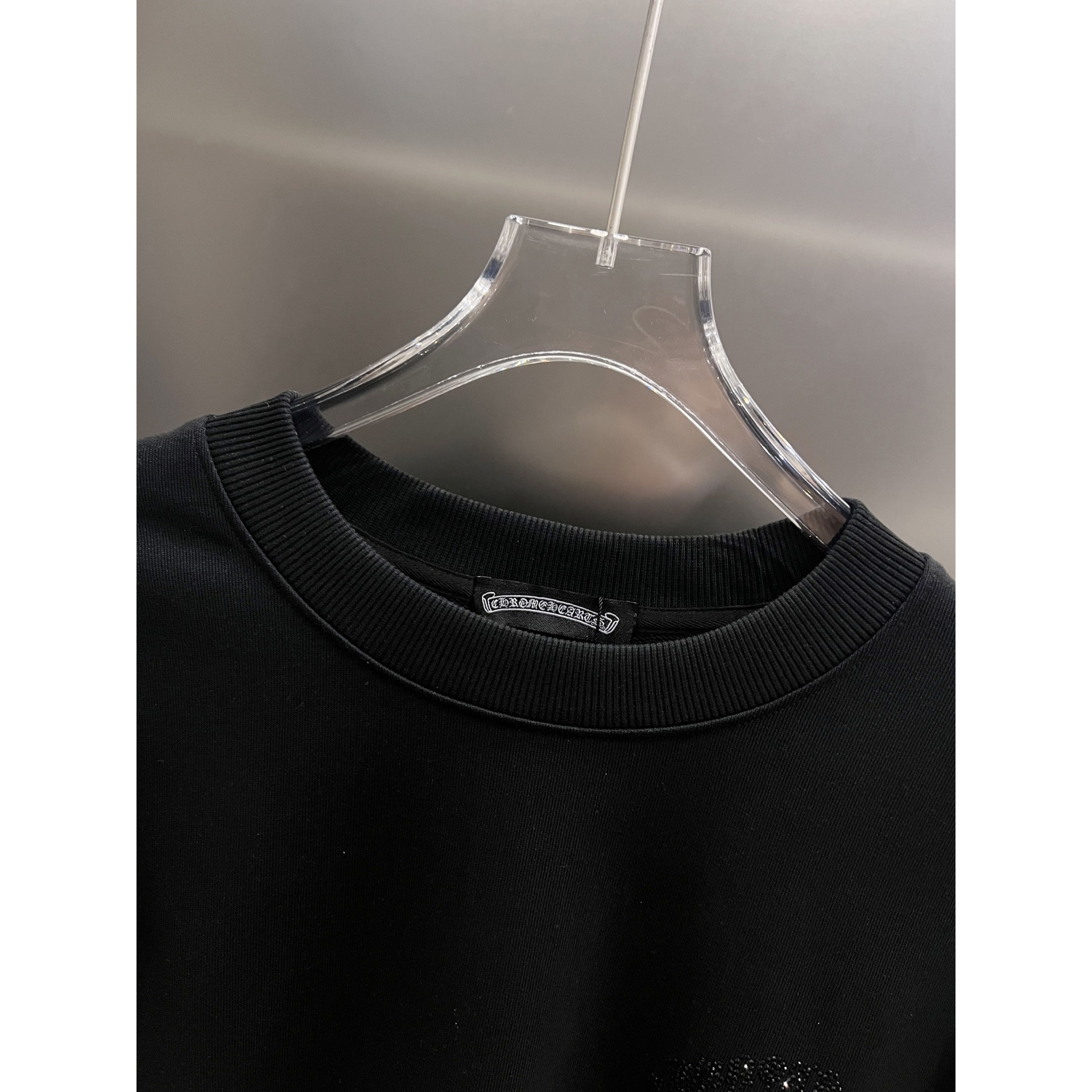 <p>CHROME HEARTS 圆领长袖卫衣(黑)</p>