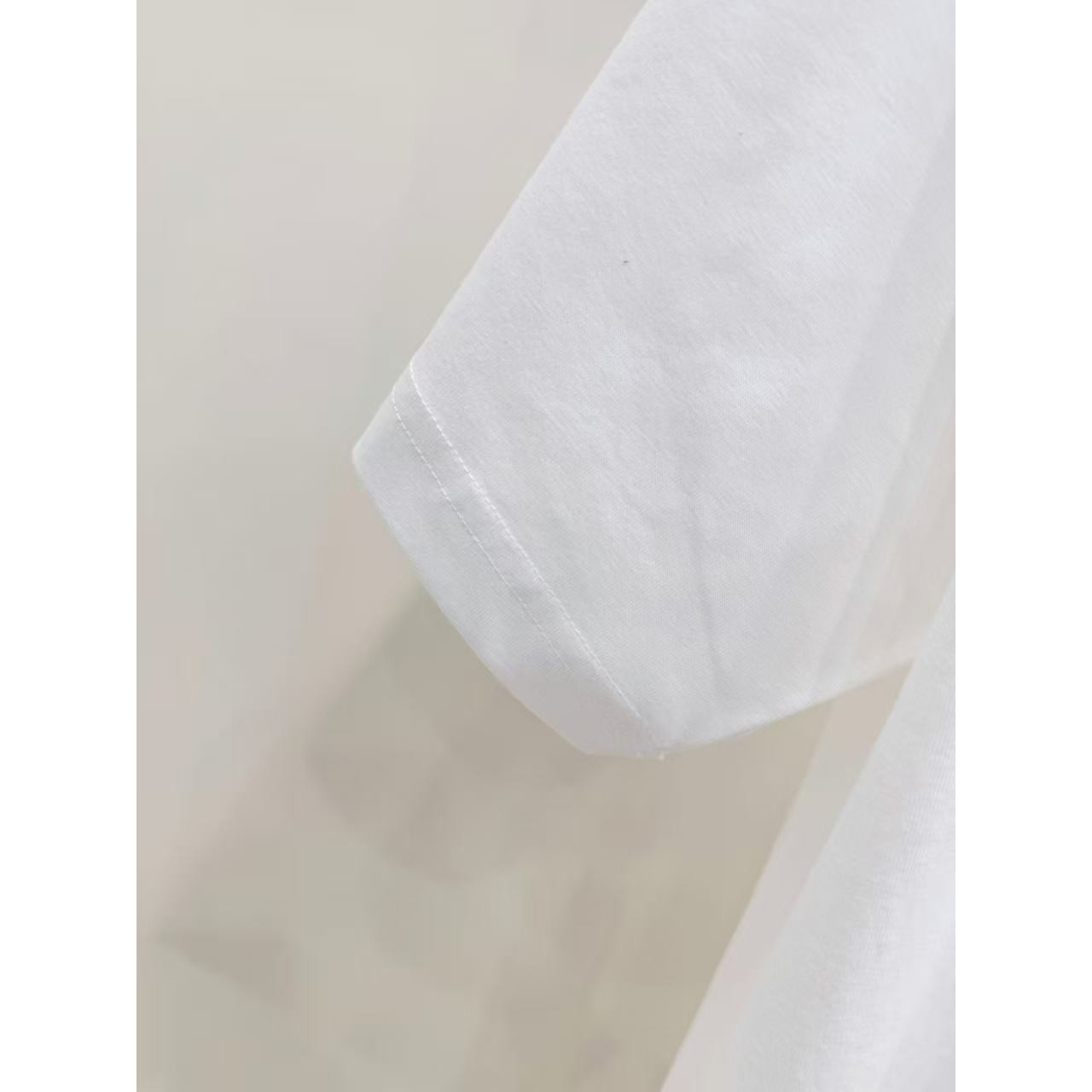 <p>&nbsp;BURBERRY 战马字母短袖t恤(白)&nbsp;</p>