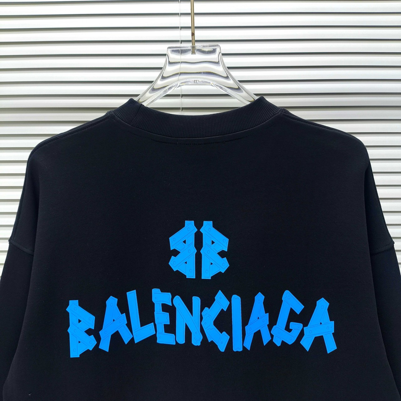 <p>Balenciaga 圆领长袖卫衣(黑)</p>