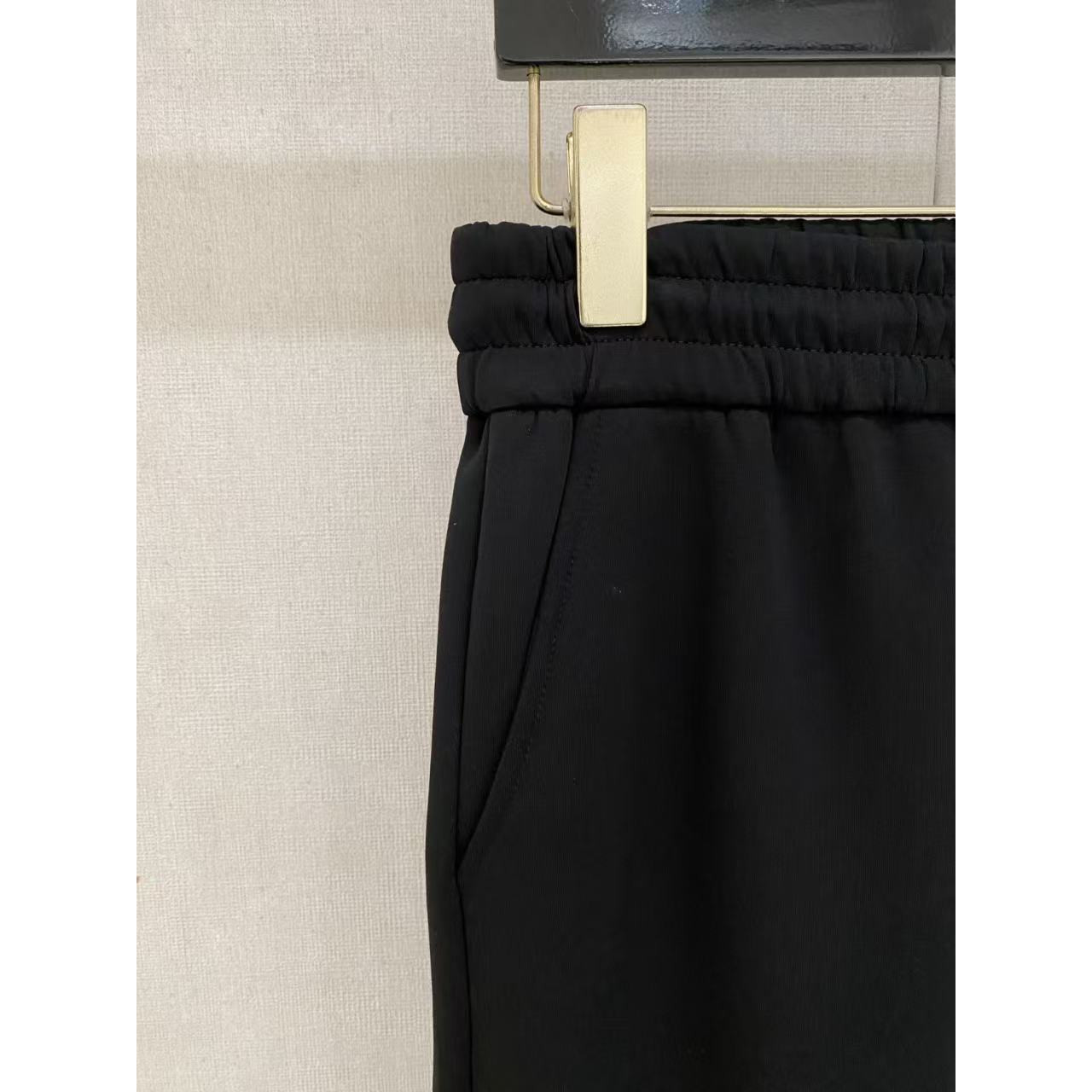 <p>DIOR 男士长裤(782450)</p>
