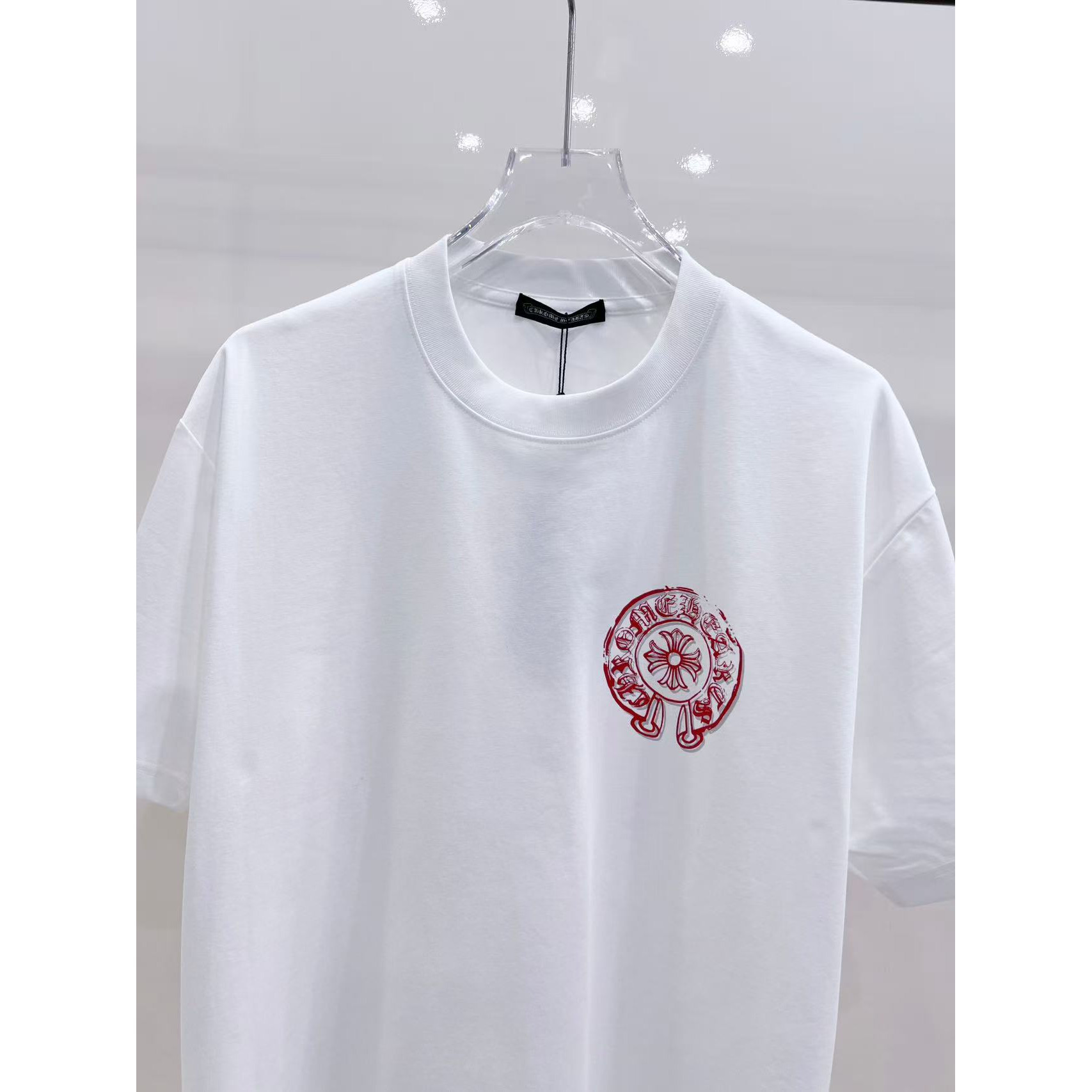 <p>CHROME HEARTS&nbsp;春夏系列短袖T恤(白)</p>