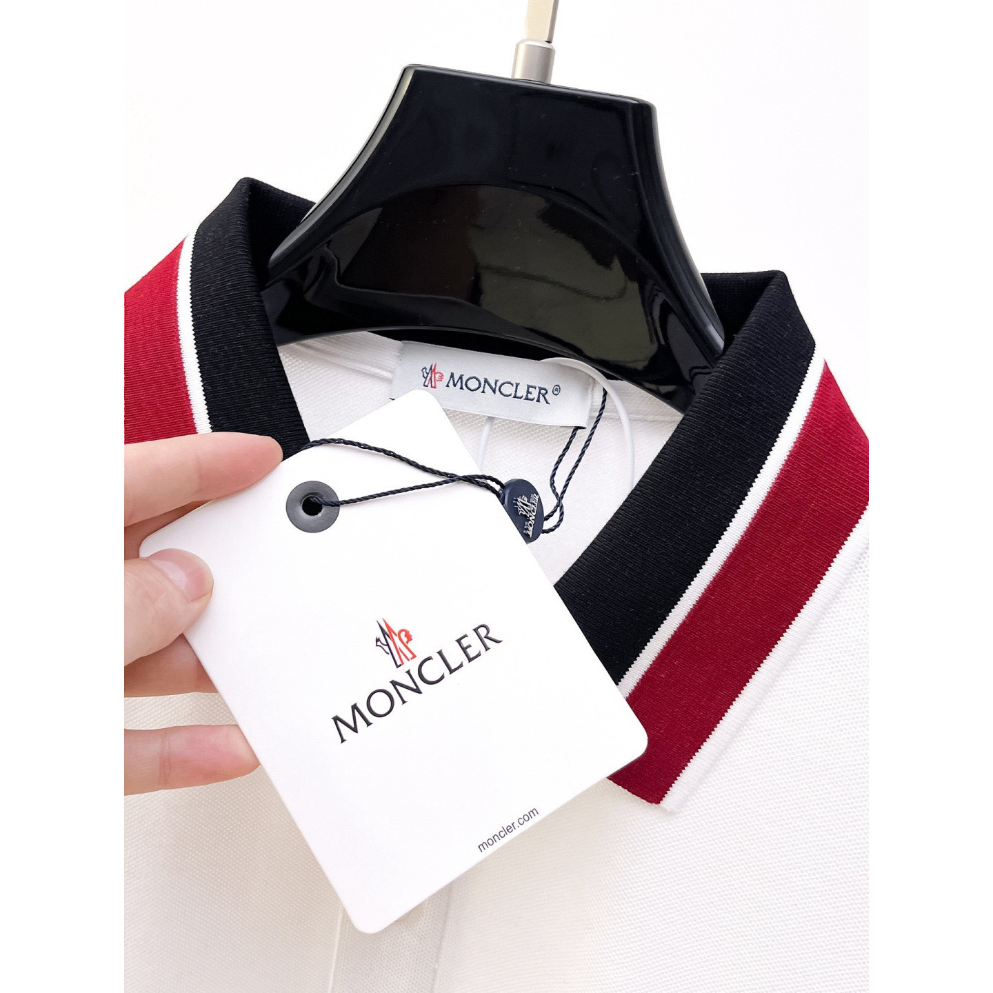 <p>Moncler Polo衫</p>