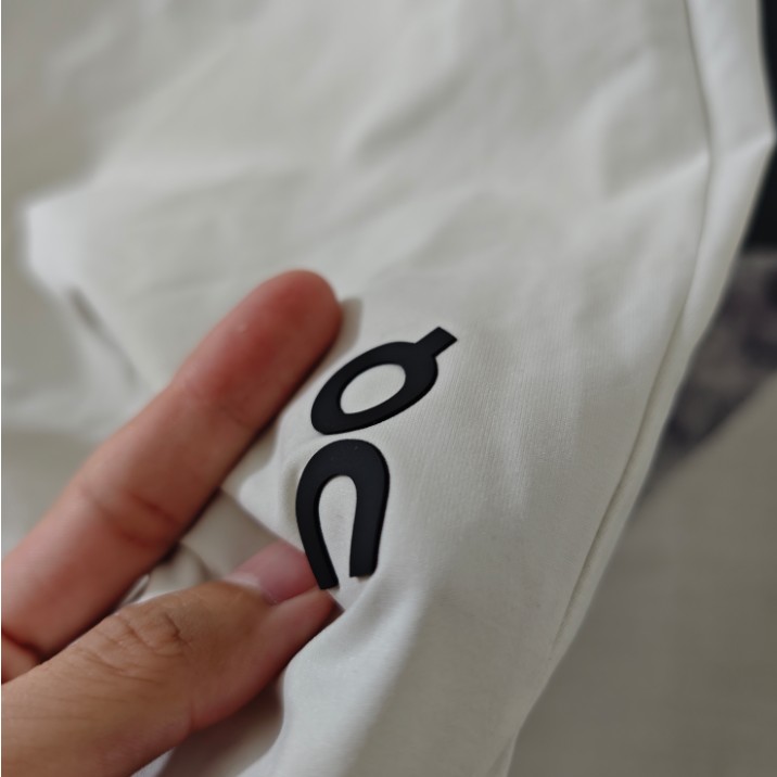 <p>ON 沙灘褲</p>