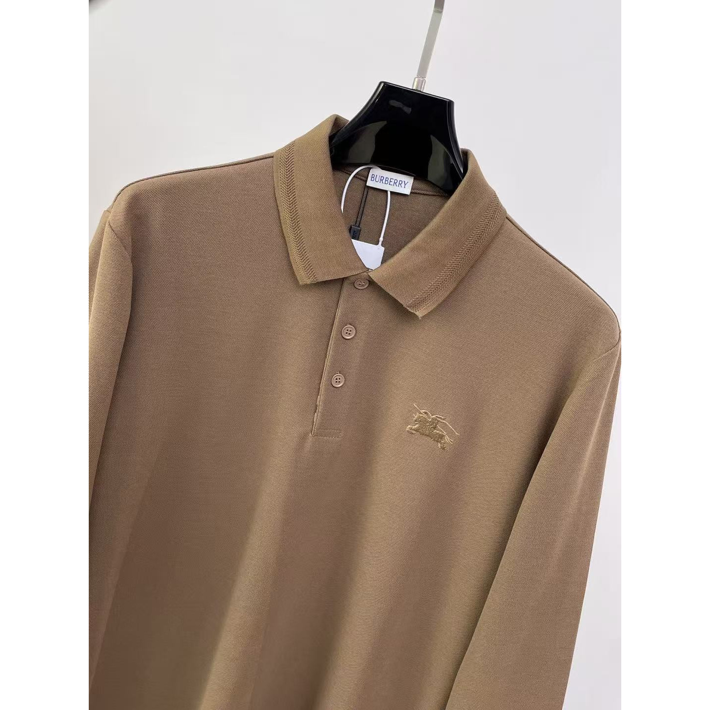 <p>BURBERRY 长袖Polo衫(棕)</p>