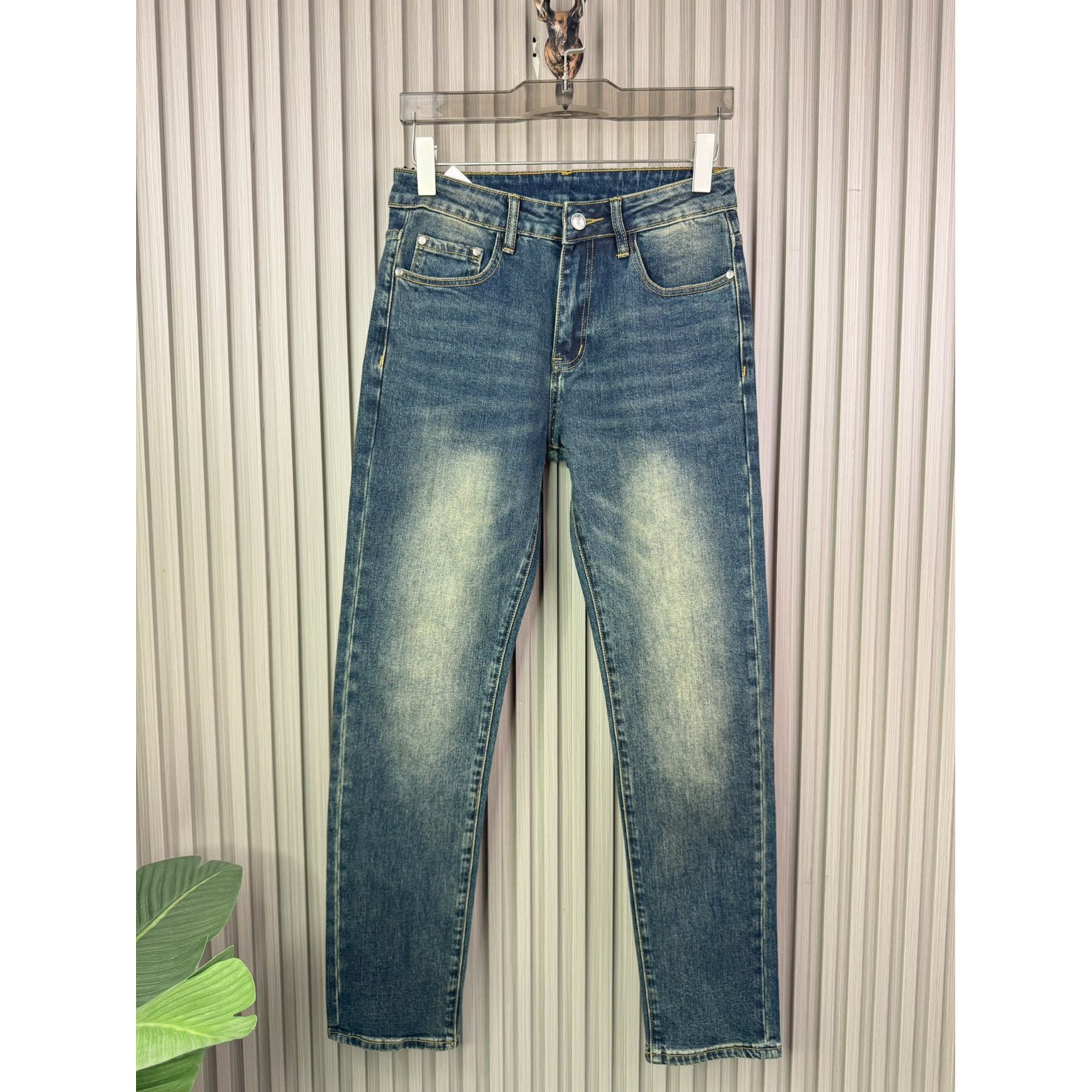 <p>YSL 休閒牛仔褲</p>