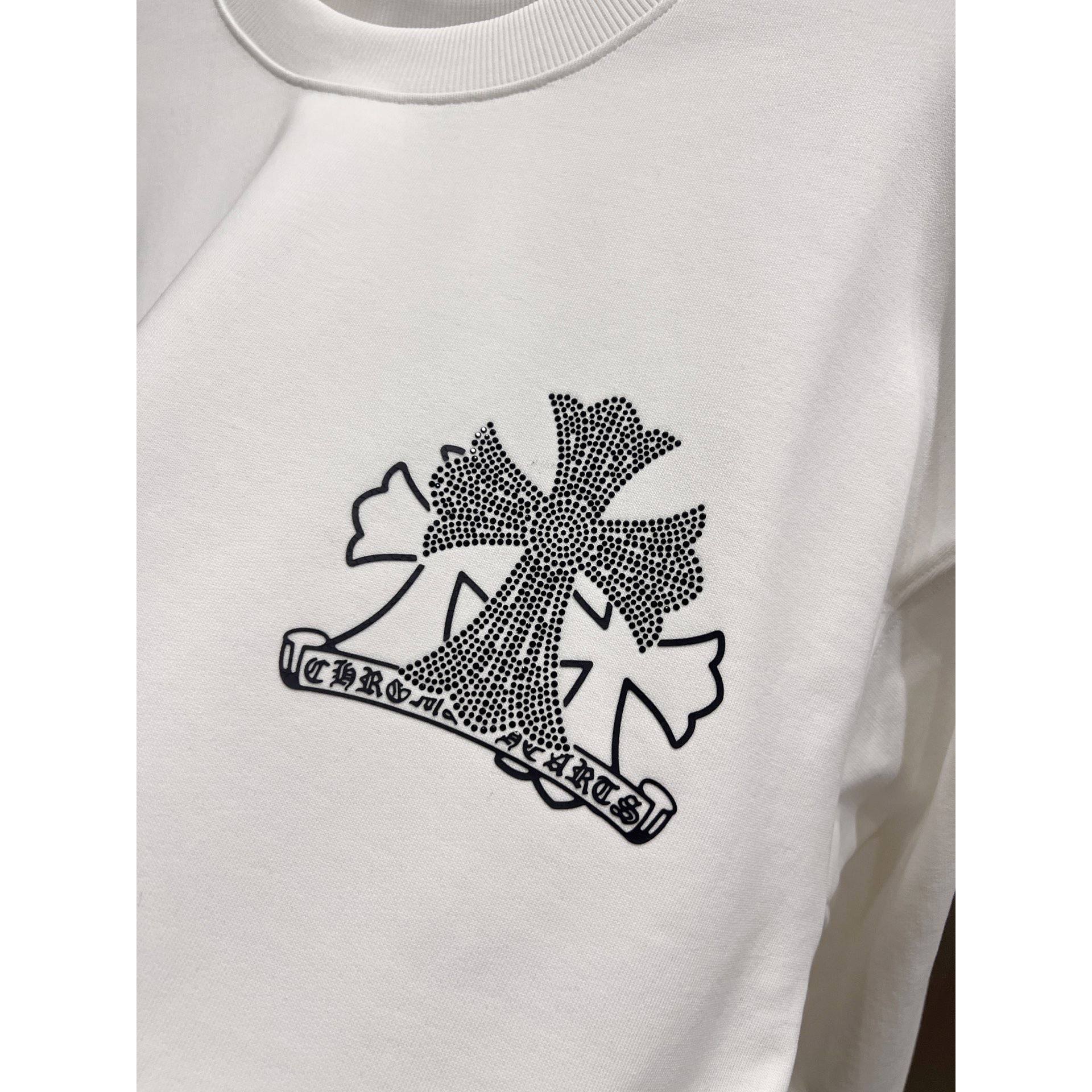 <p>CHROME HEARTS 圆领长袖卫衣(白)</p>