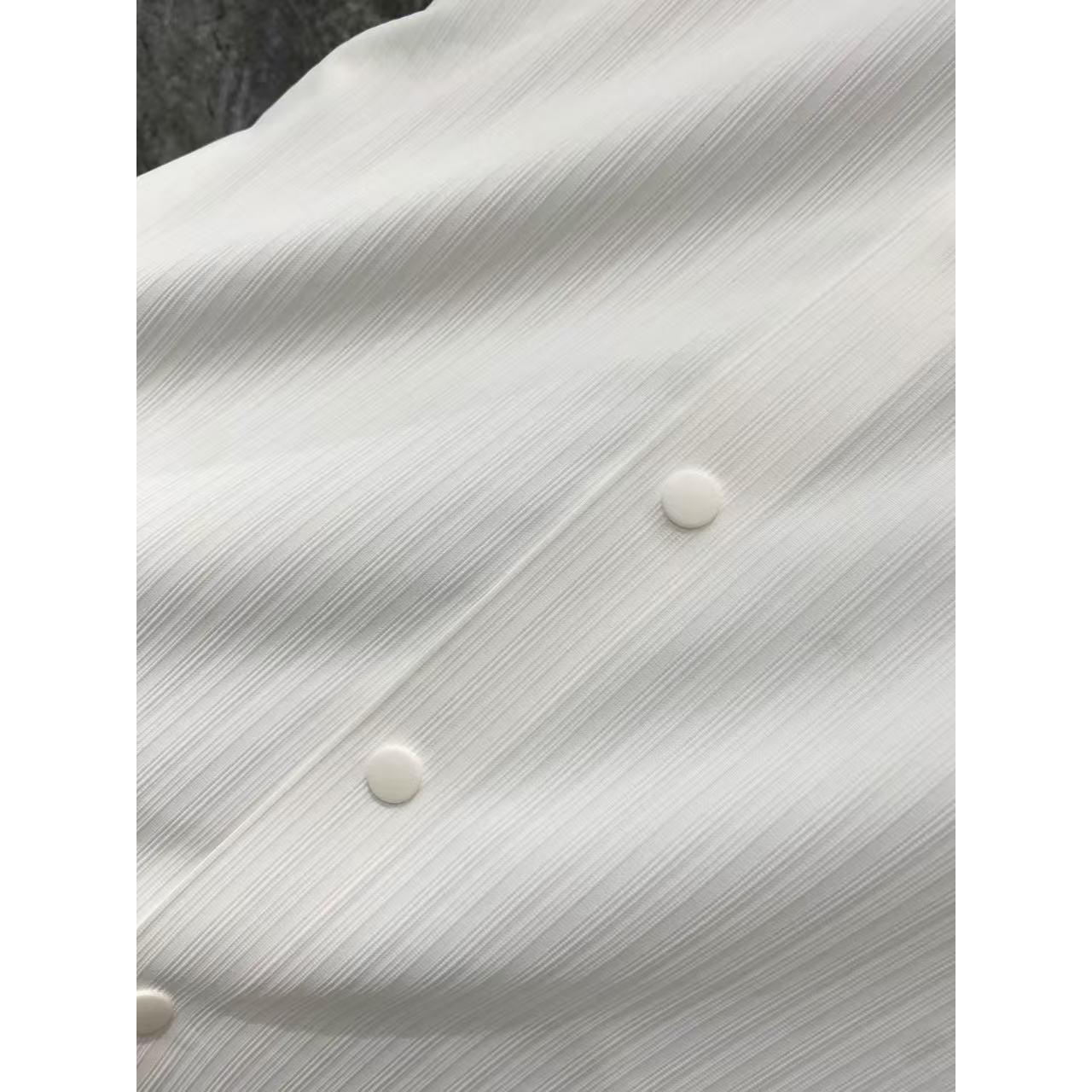 <p>Prada 秋冬长袖Polo(783013)</p>