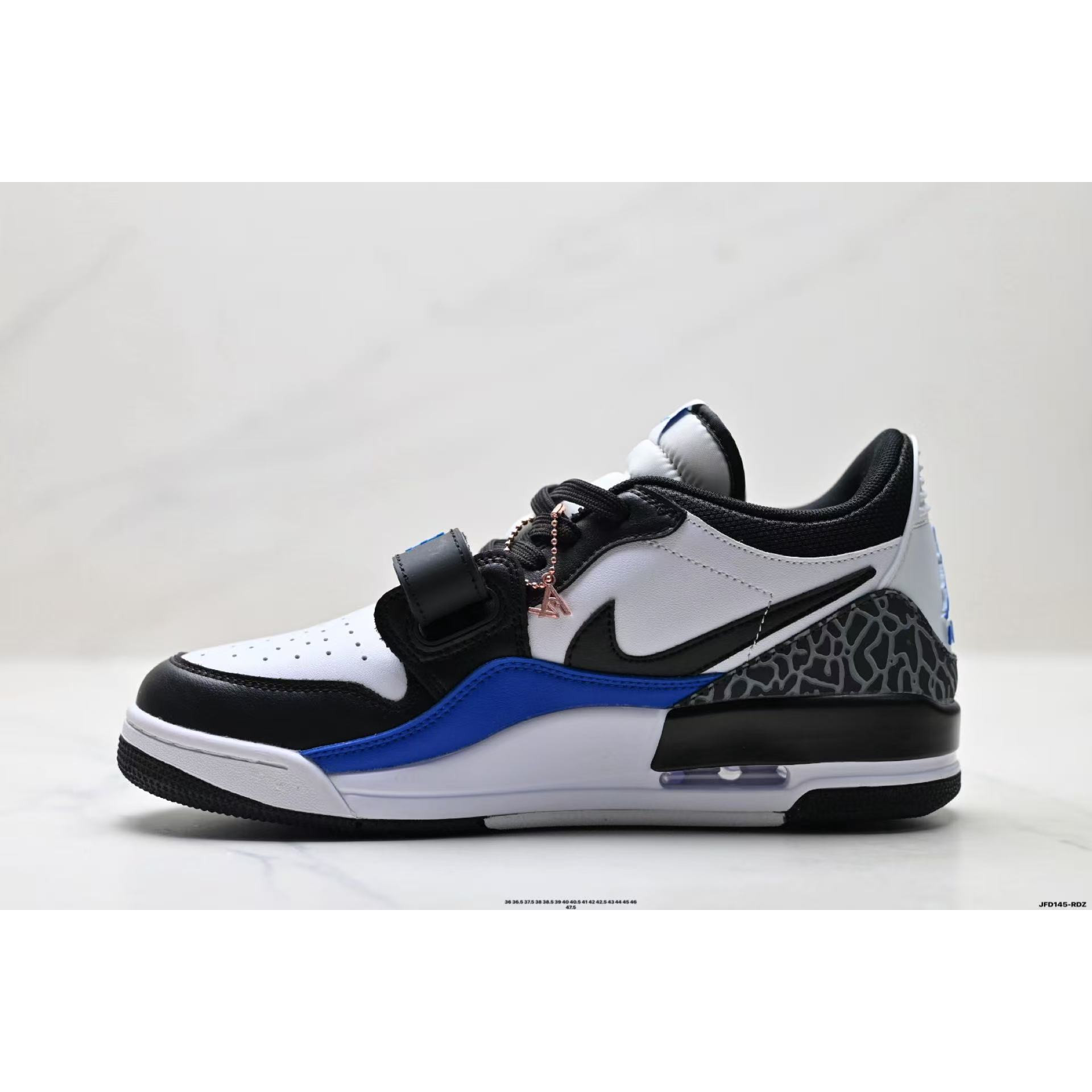<p>Nike Air Jordan Legacy AJ312 运动篮球鞋</p>