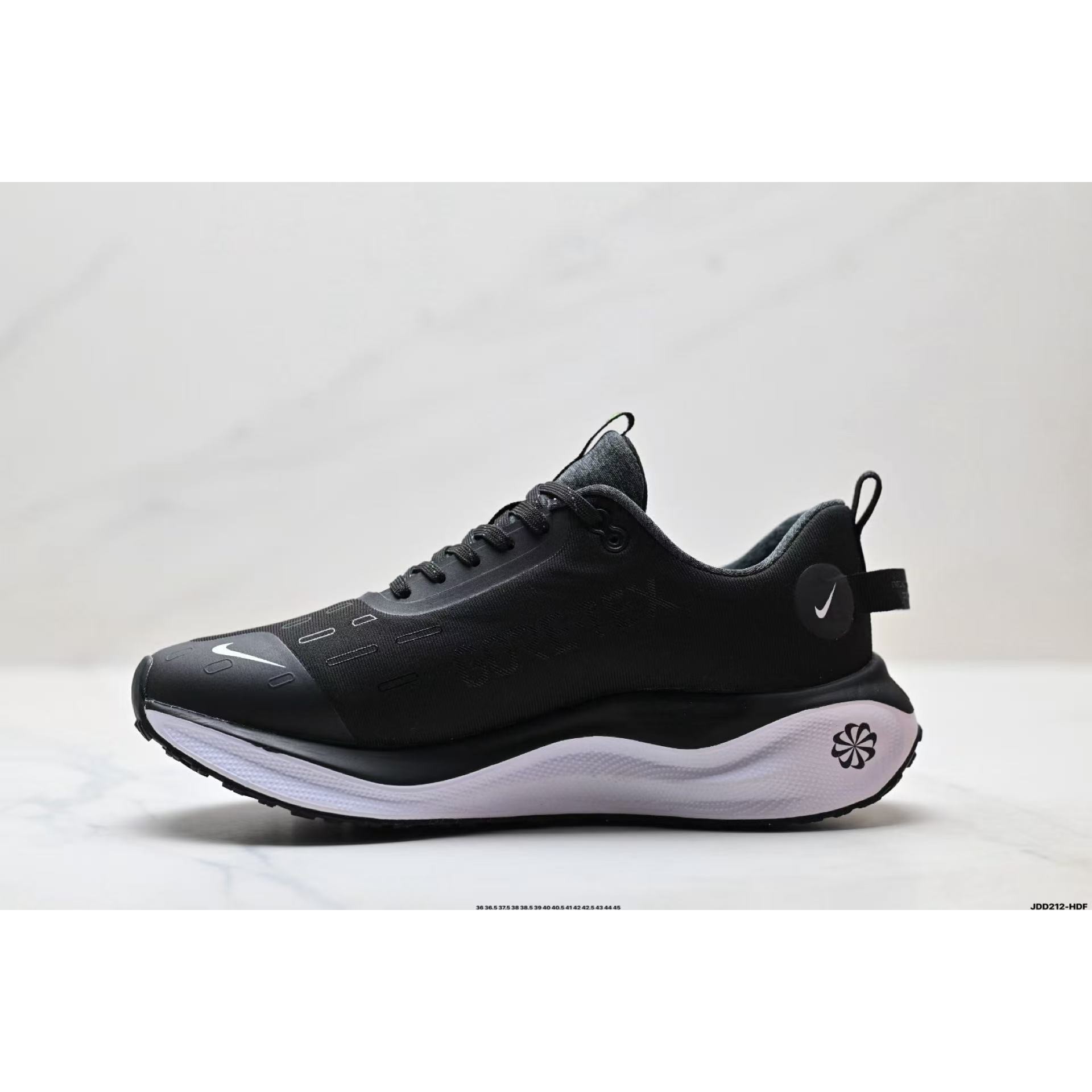 <p>&nbsp;NIKE REACTX INFINITY RN 4 GTX 马拉松跑鞋 (黑)</p>
