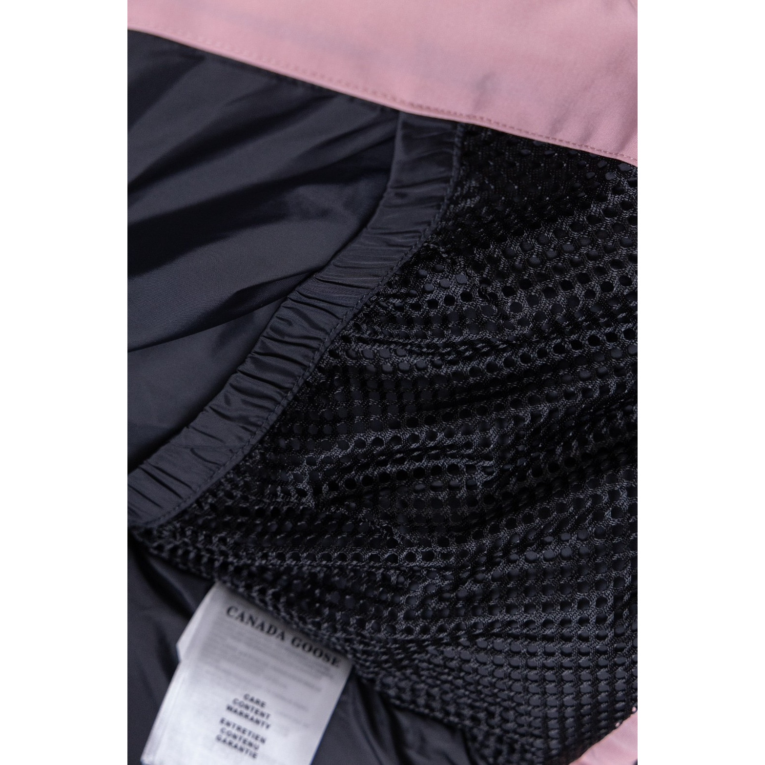 <p>Canada Goose 顶级狼毛Expedition 08款 4660M 远征派克羽绒服(粉色)</p>