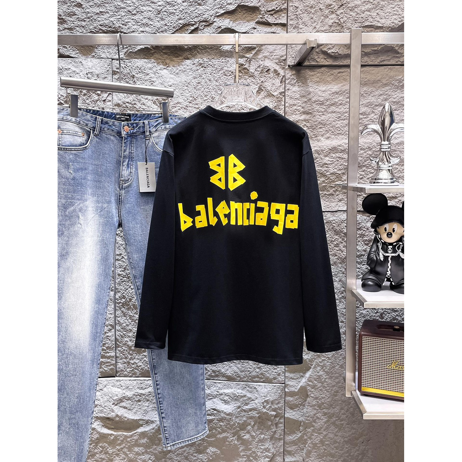 <p>Balenciaga 长袖T恤(黑)</p>